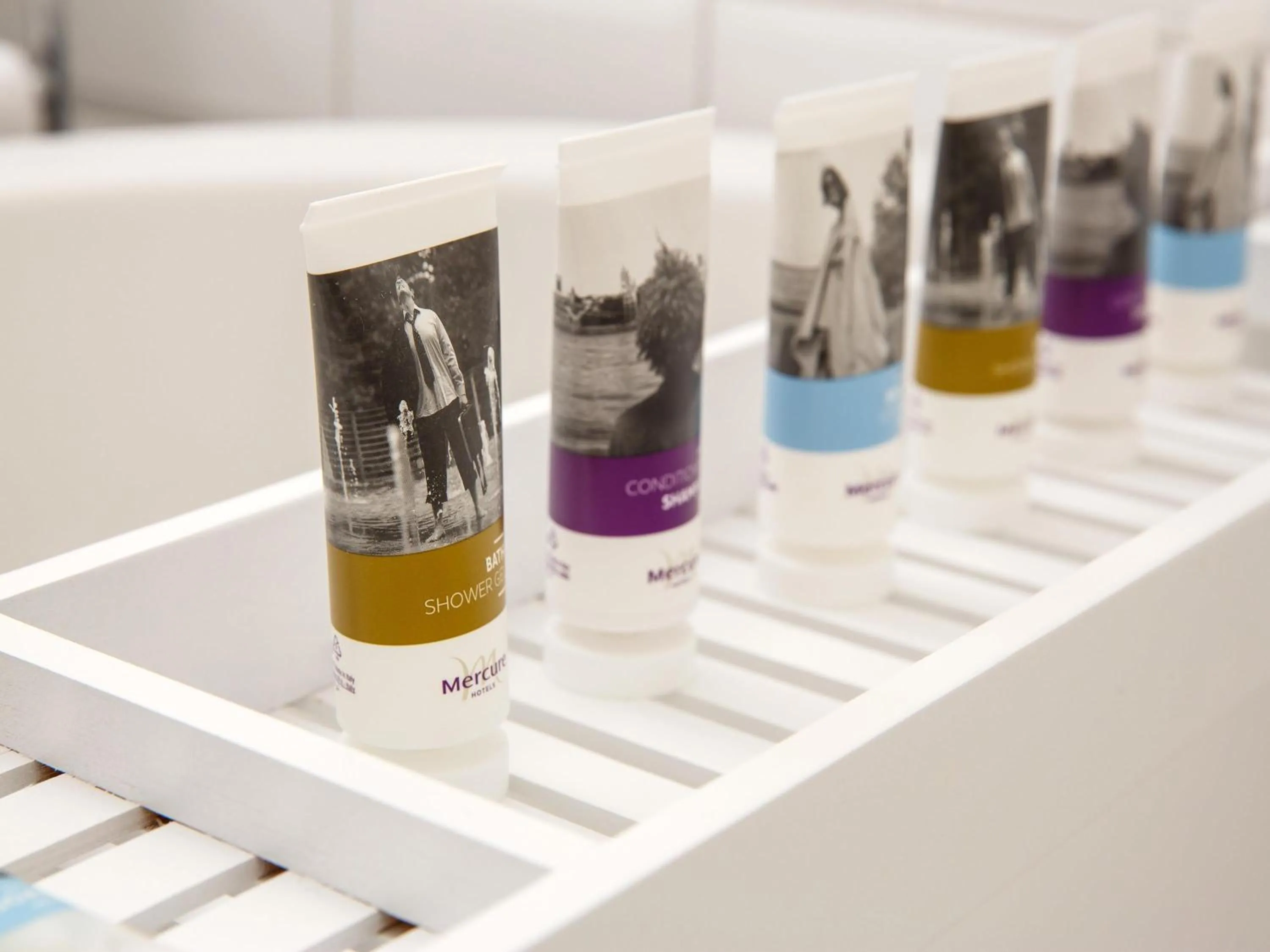 Bedroom in Mercure Bradford, Bankfield Hotel