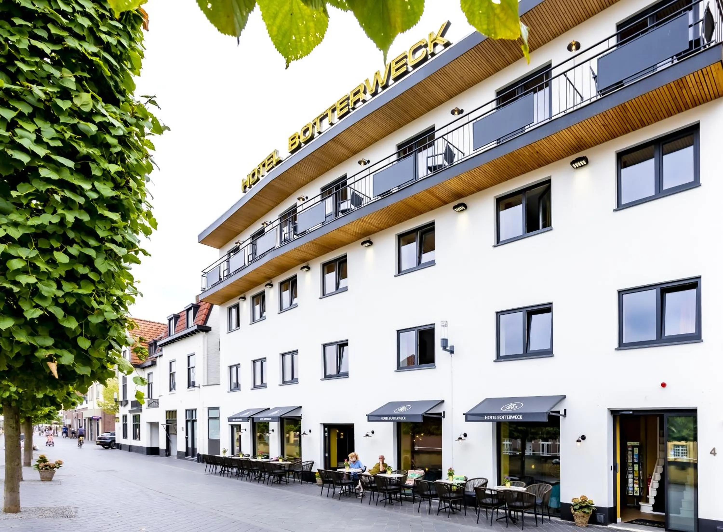 Property building in Hotel Botterweck