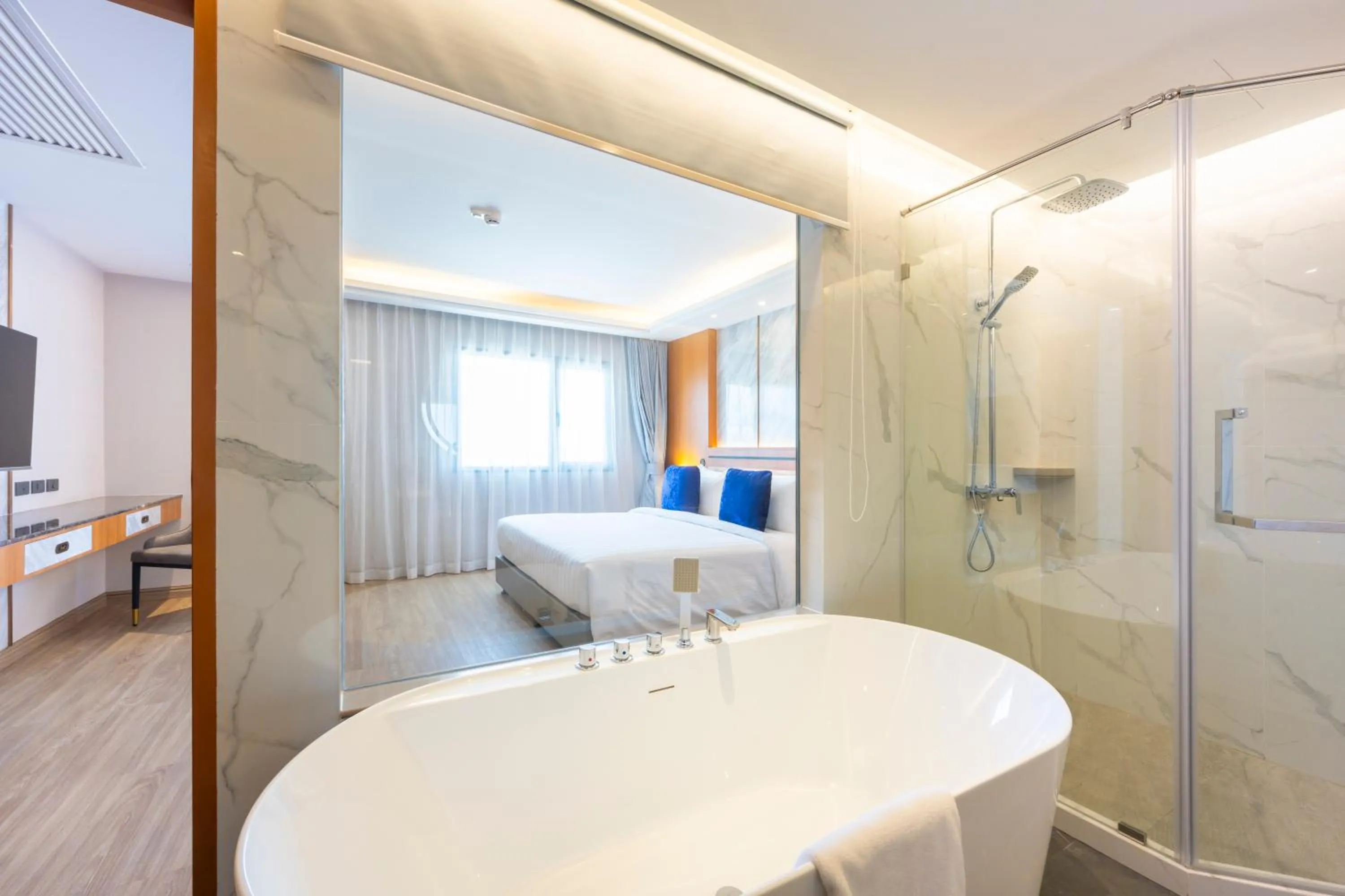 Shower in Wyndham Jomtien Pattaya