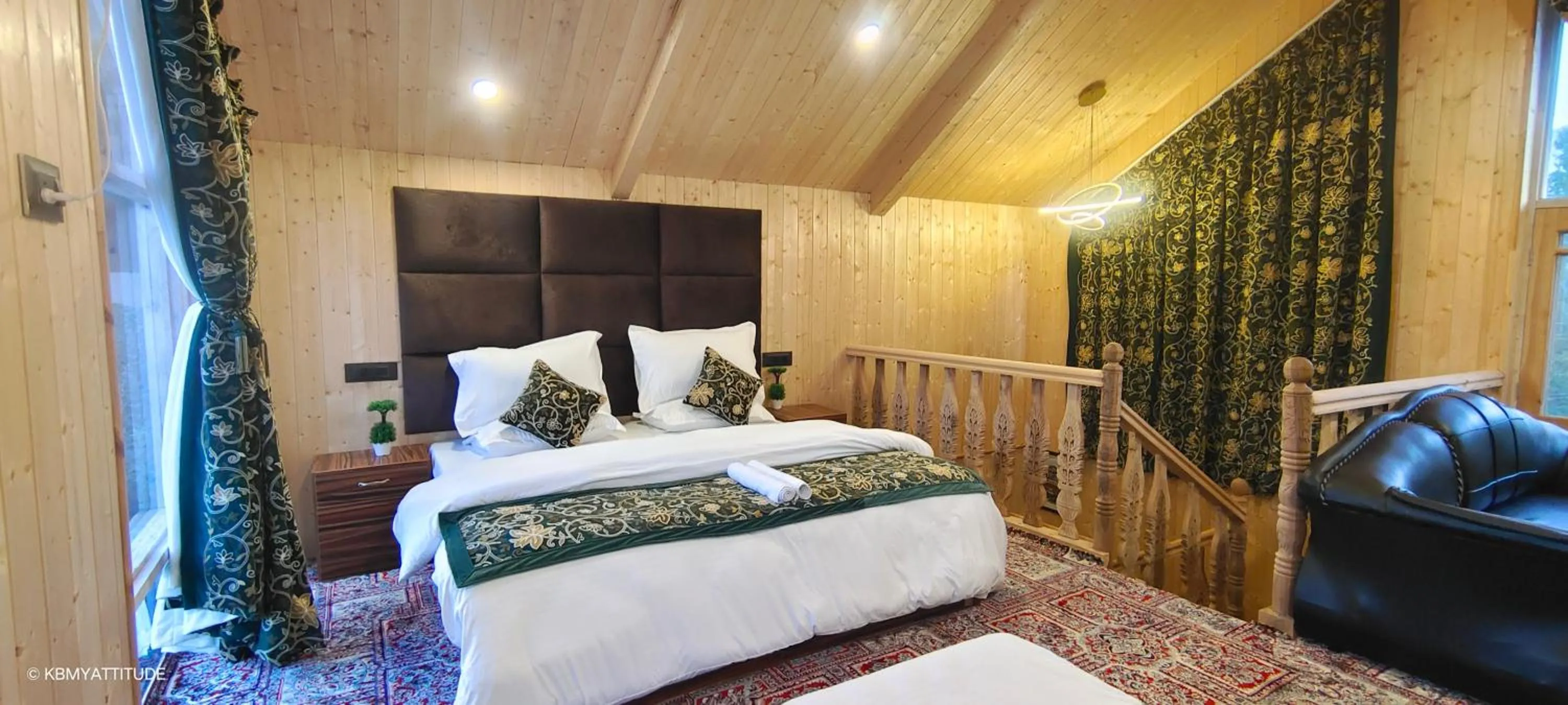 Bedroom, Bed in Countryside Cottage Gulmarg