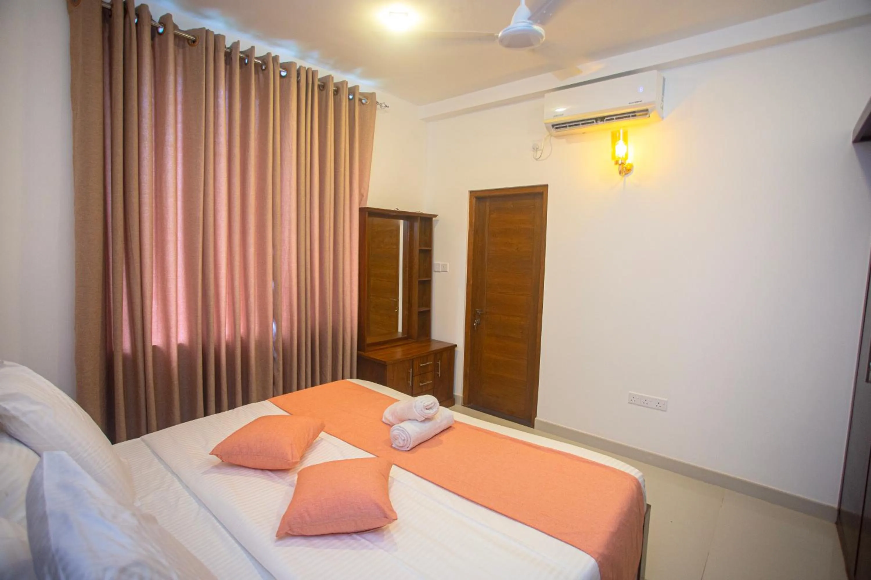 Bedroom, Bed in Villa Senaya