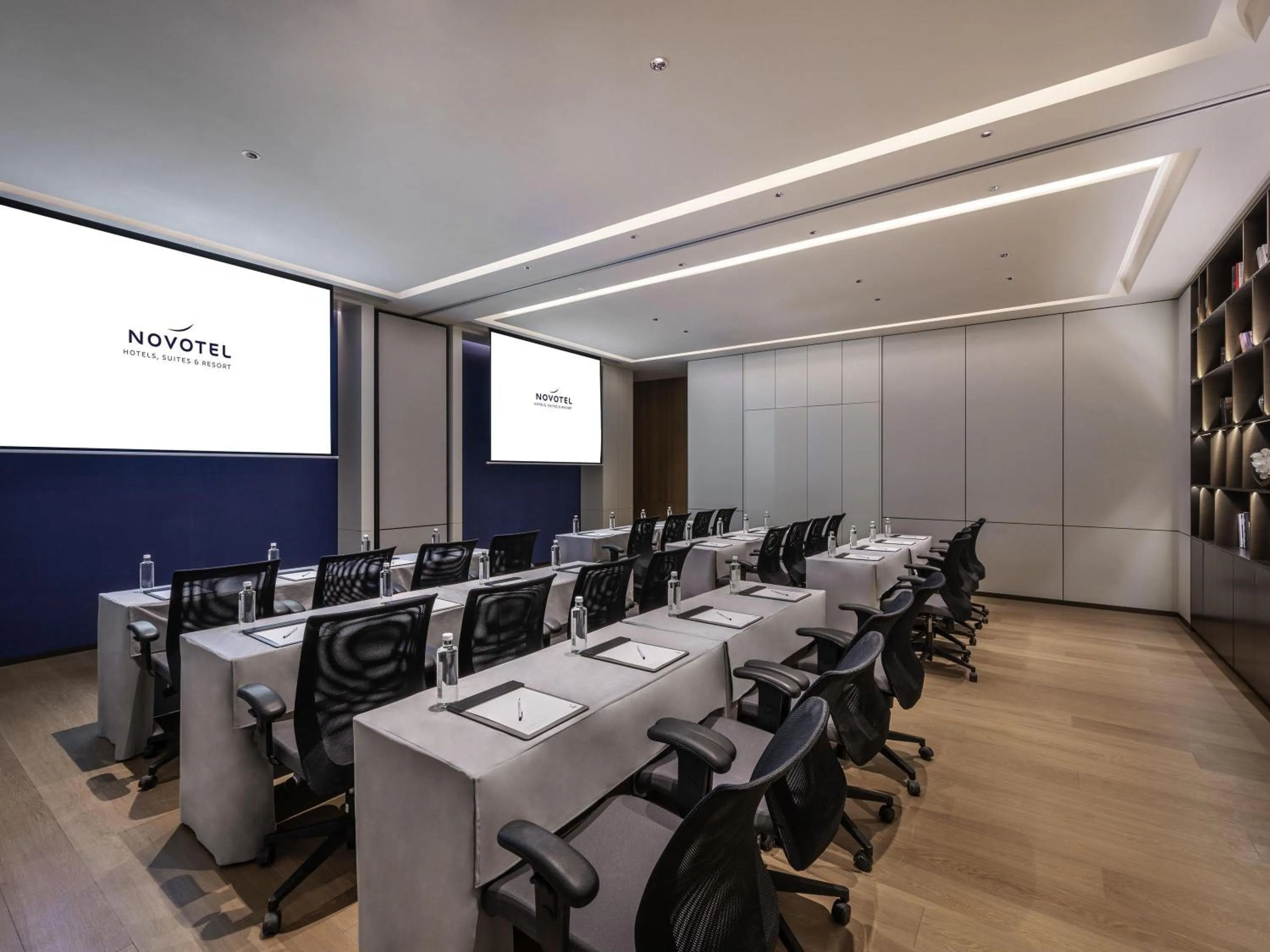 Meeting/conference room in Novotel Shanghai JingAn