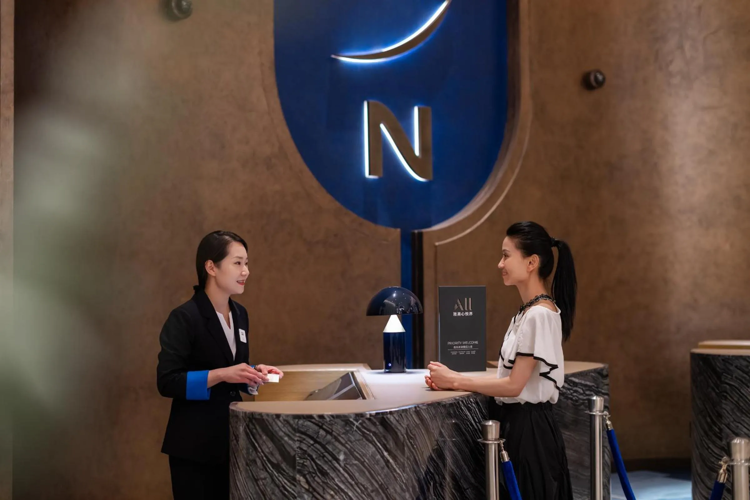 Lobby or reception in Novotel Shanghai JingAn