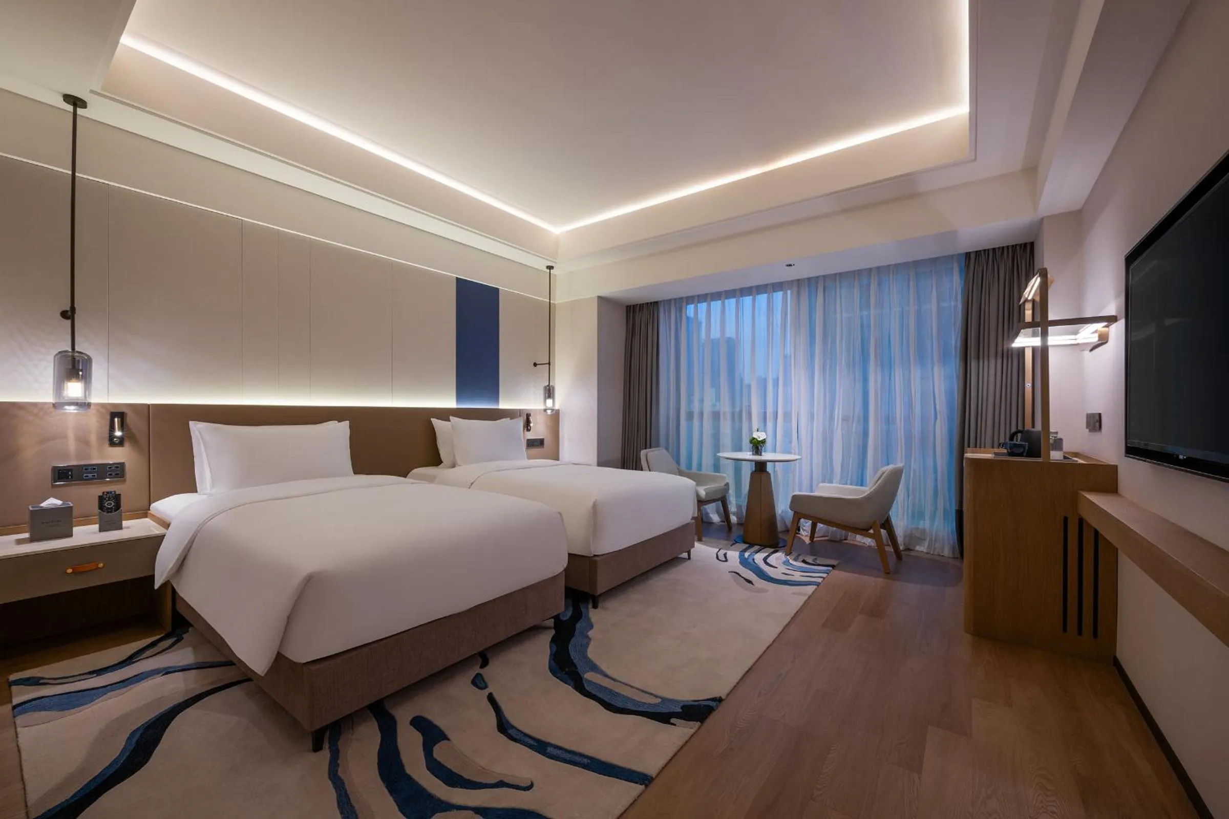 Bed in Novotel Shanghai JingAn
