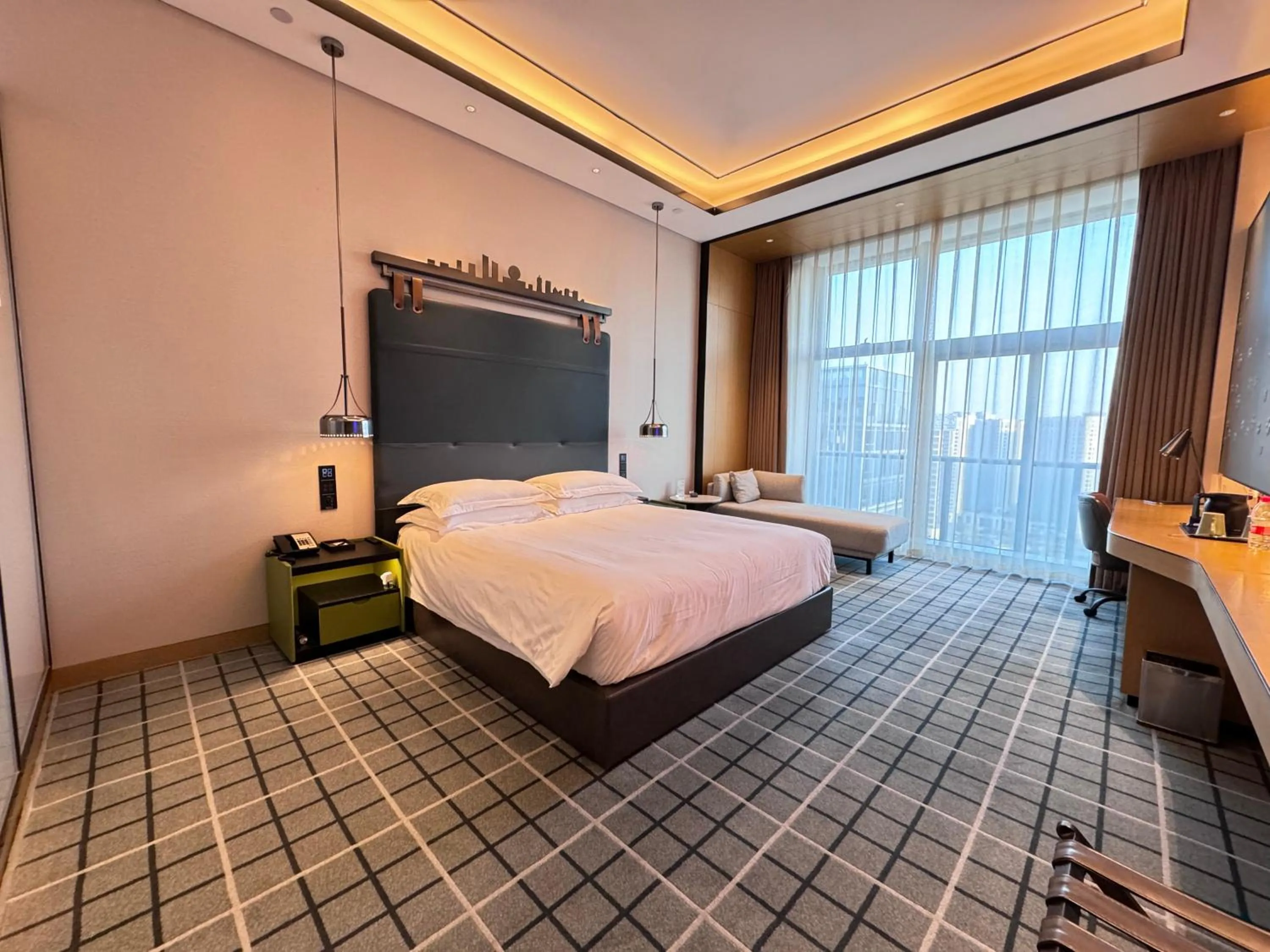 Bed in Novotel Hangzhou East Railway Station