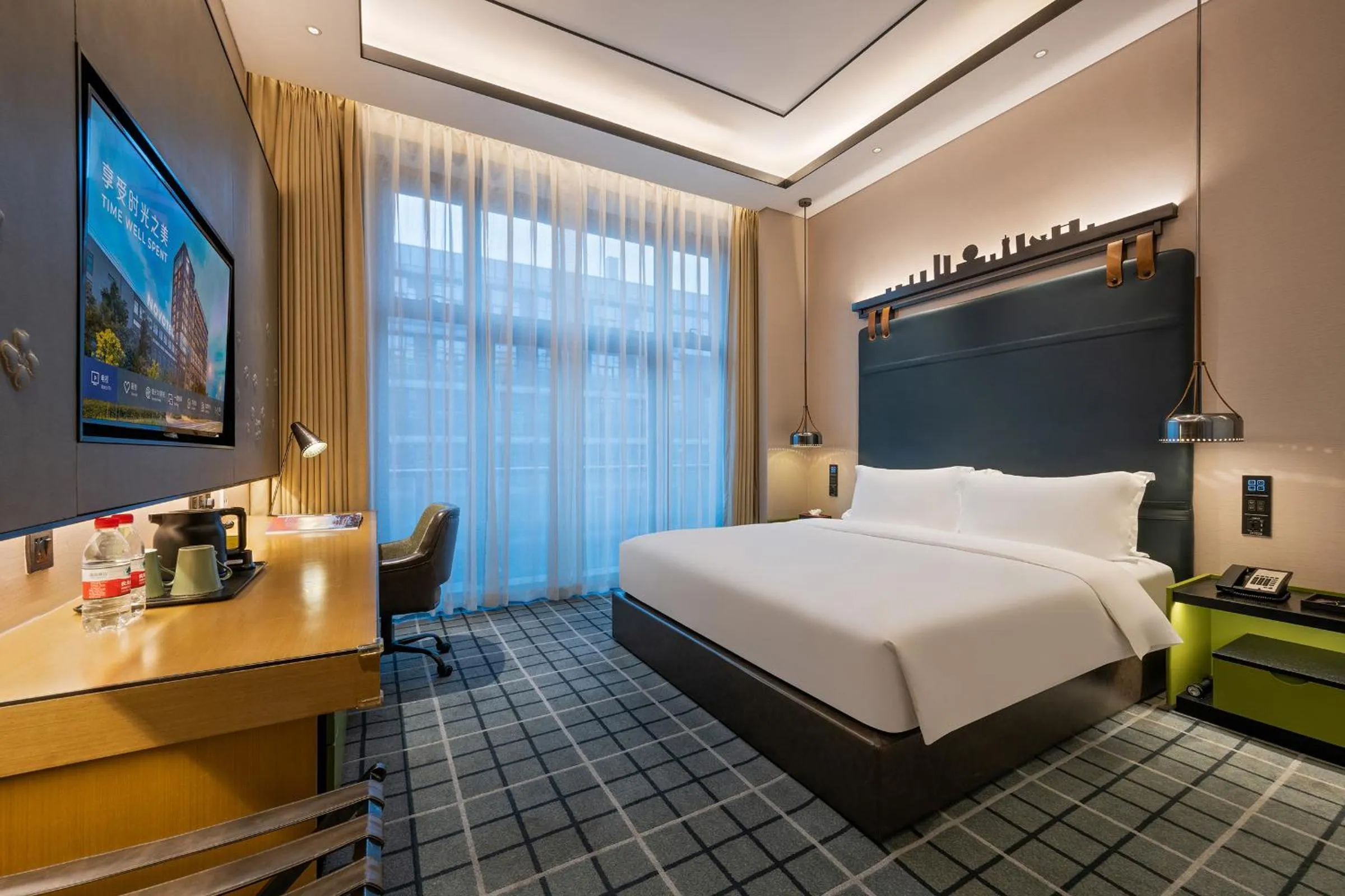 Bed in Novotel Hangzhou East Railway Station