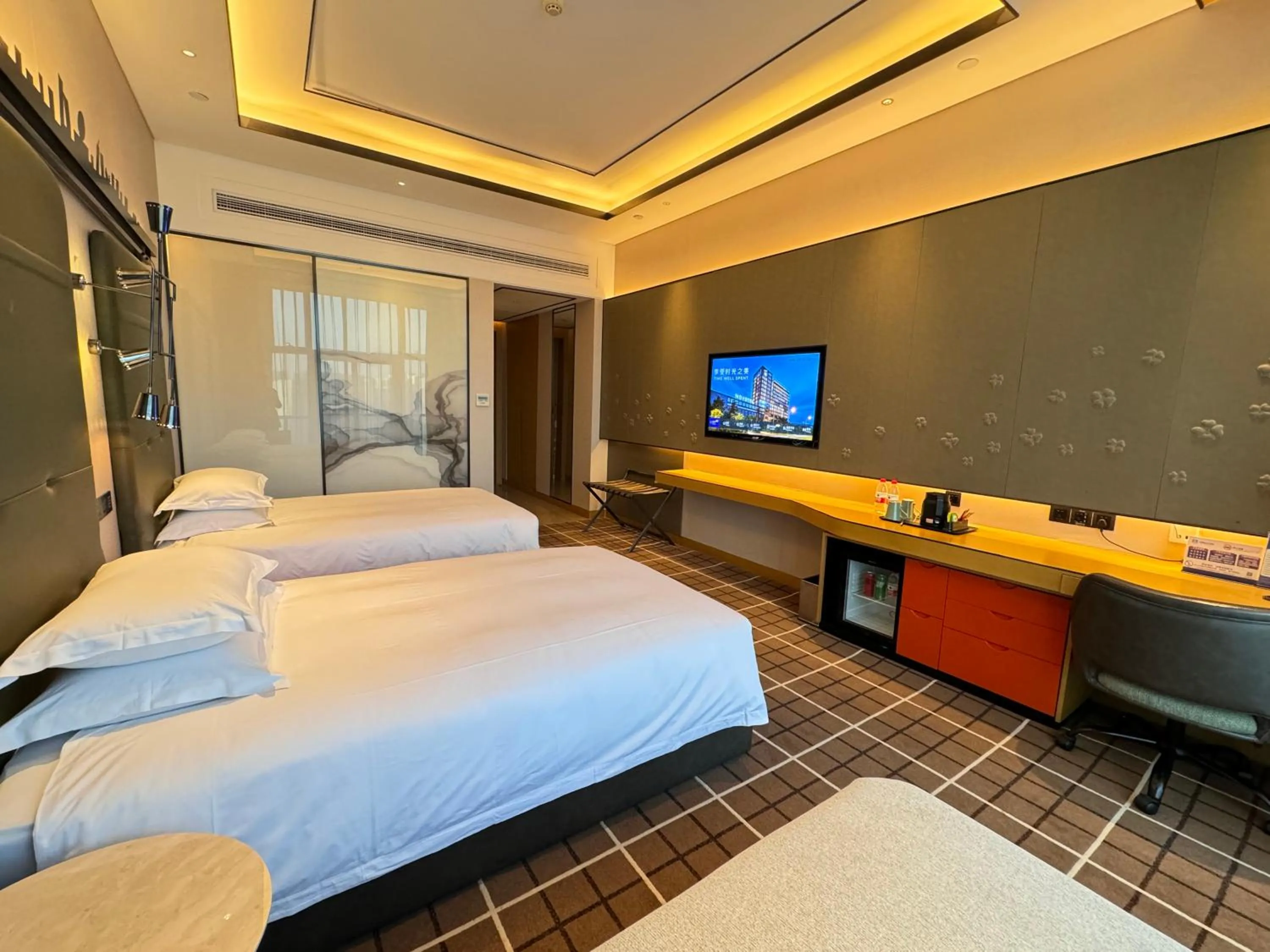 Bed in Novotel Hangzhou East Railway Station