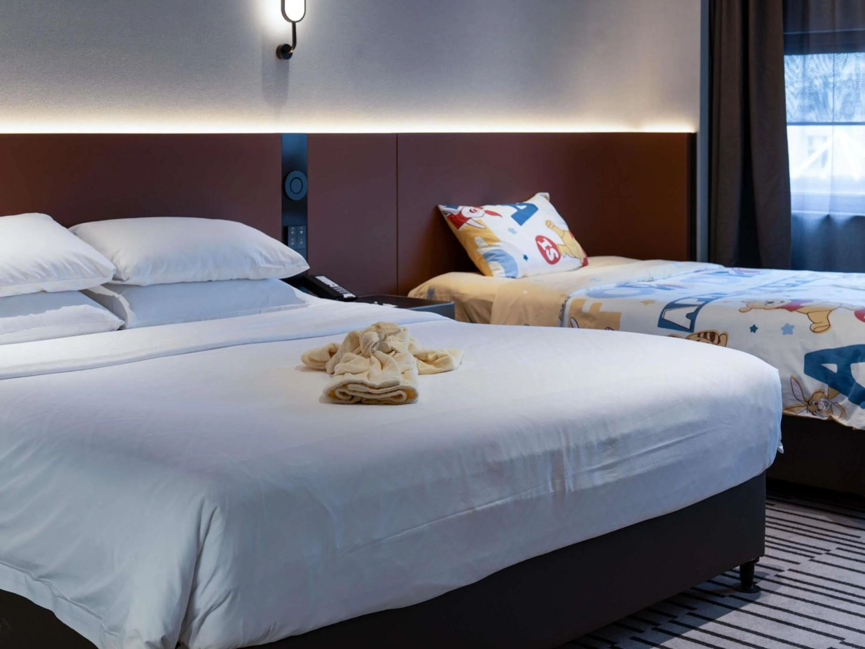 Bedroom, Bed in Novotel Nantong Center
