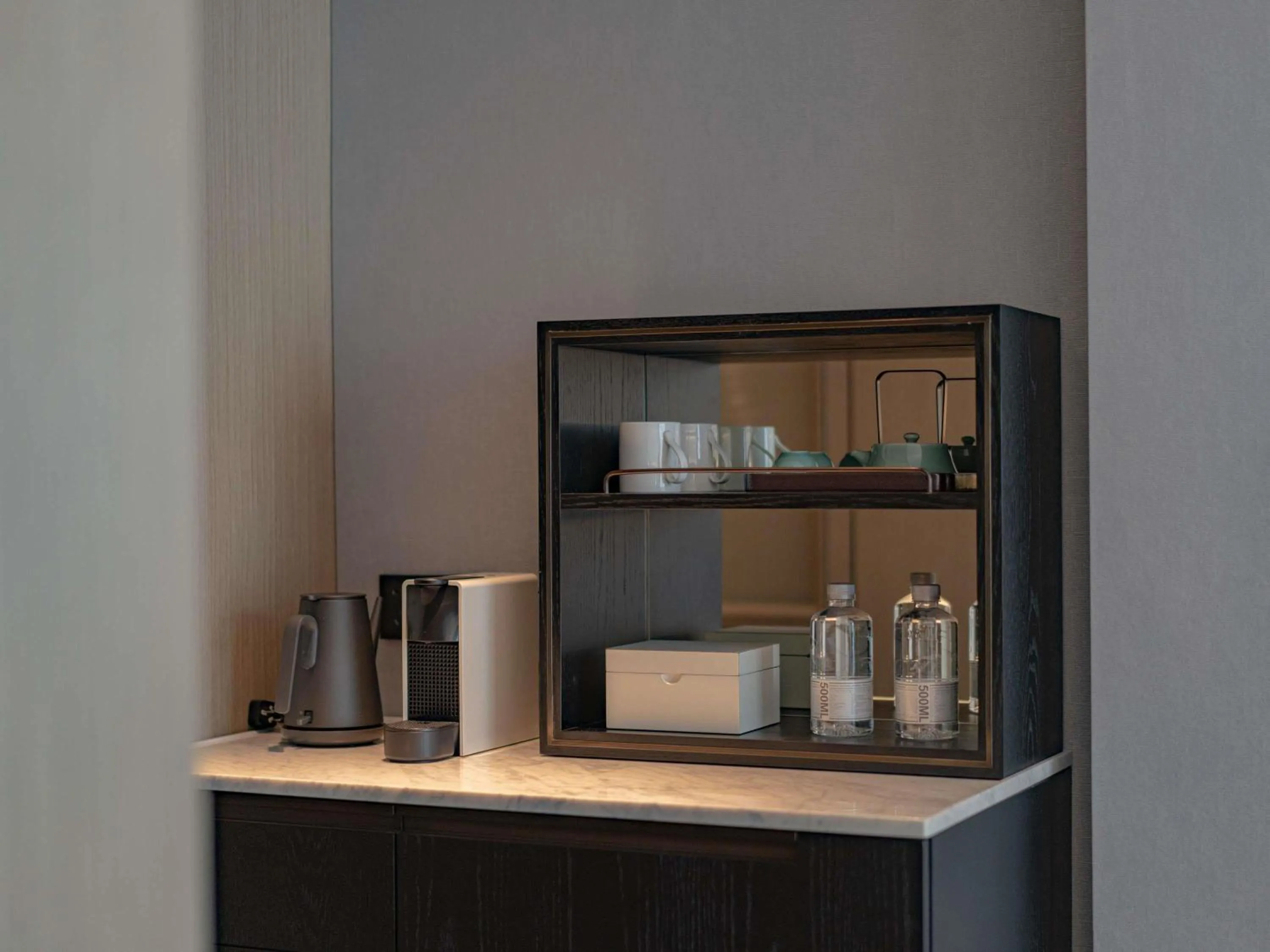 Bedroom in Grand Mercure Shenzhen Guangming