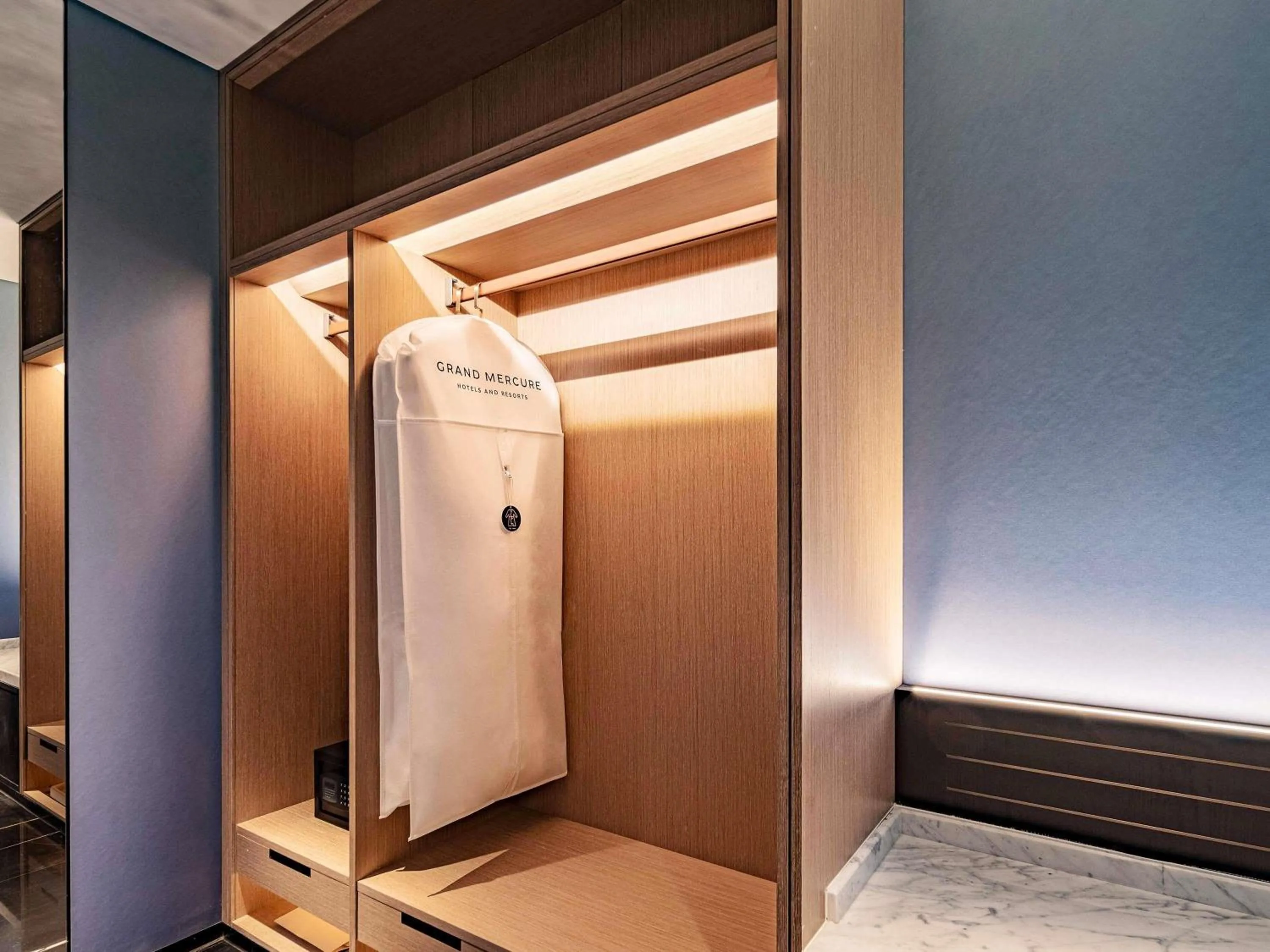 Bedroom in Grand Mercure Shenzhen Guangming