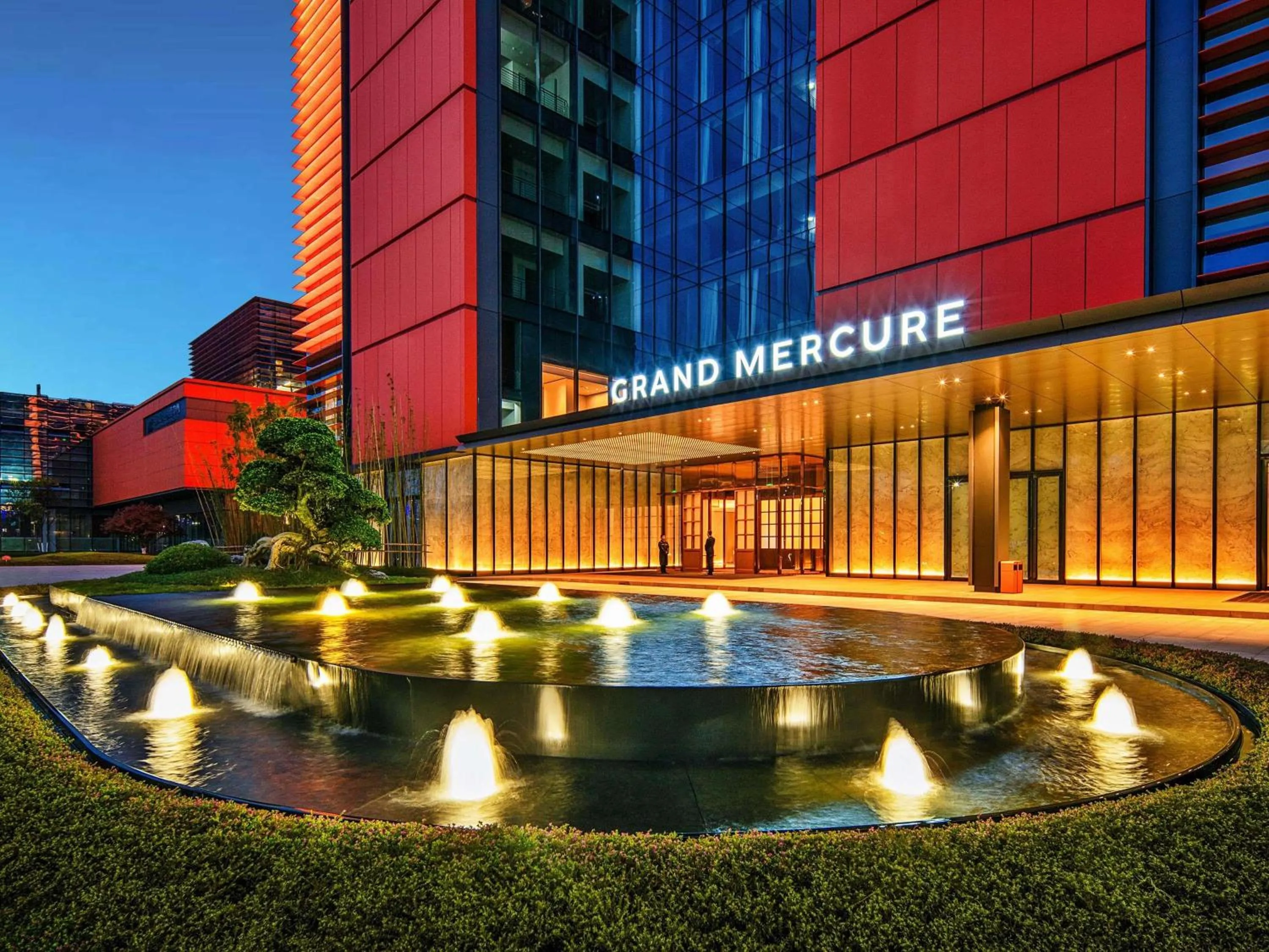 Property building in Grand Mercure Chengdu East