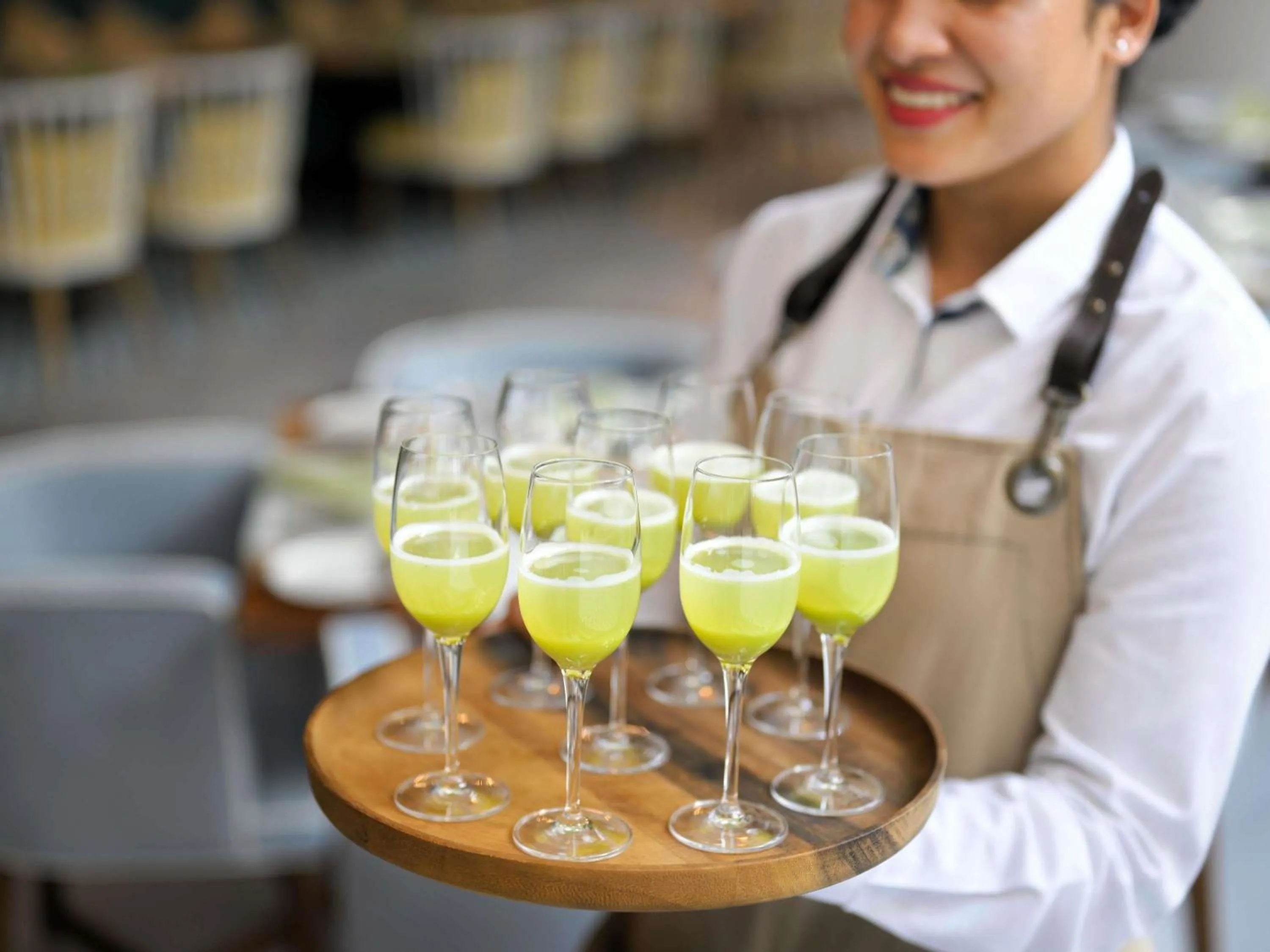 Lounge or bar in Mövenpick Hotel & Apartments Ghala Muscat