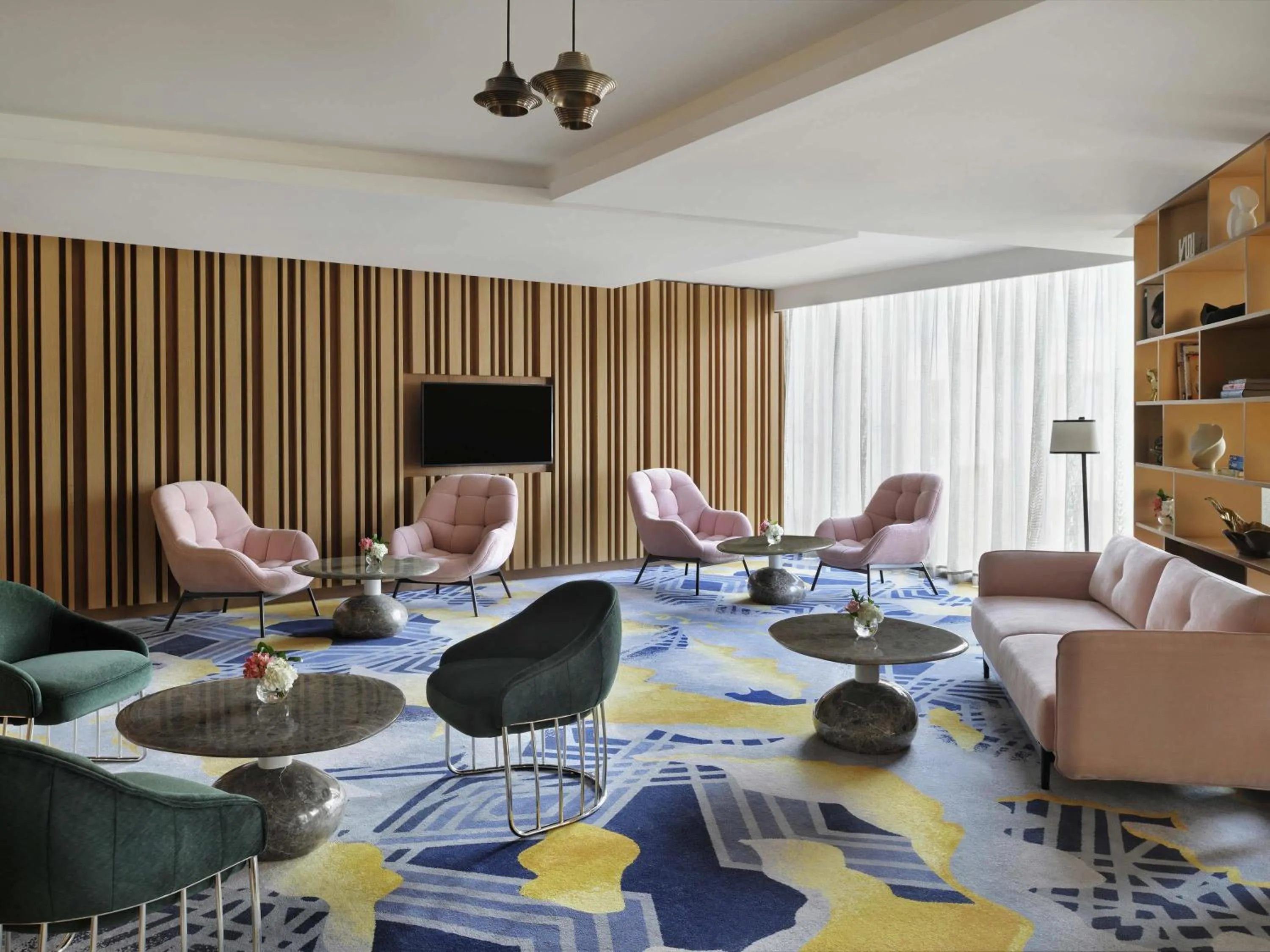 Restaurant/places to eat in Mövenpick Hotel & Apartments Ghala Muscat