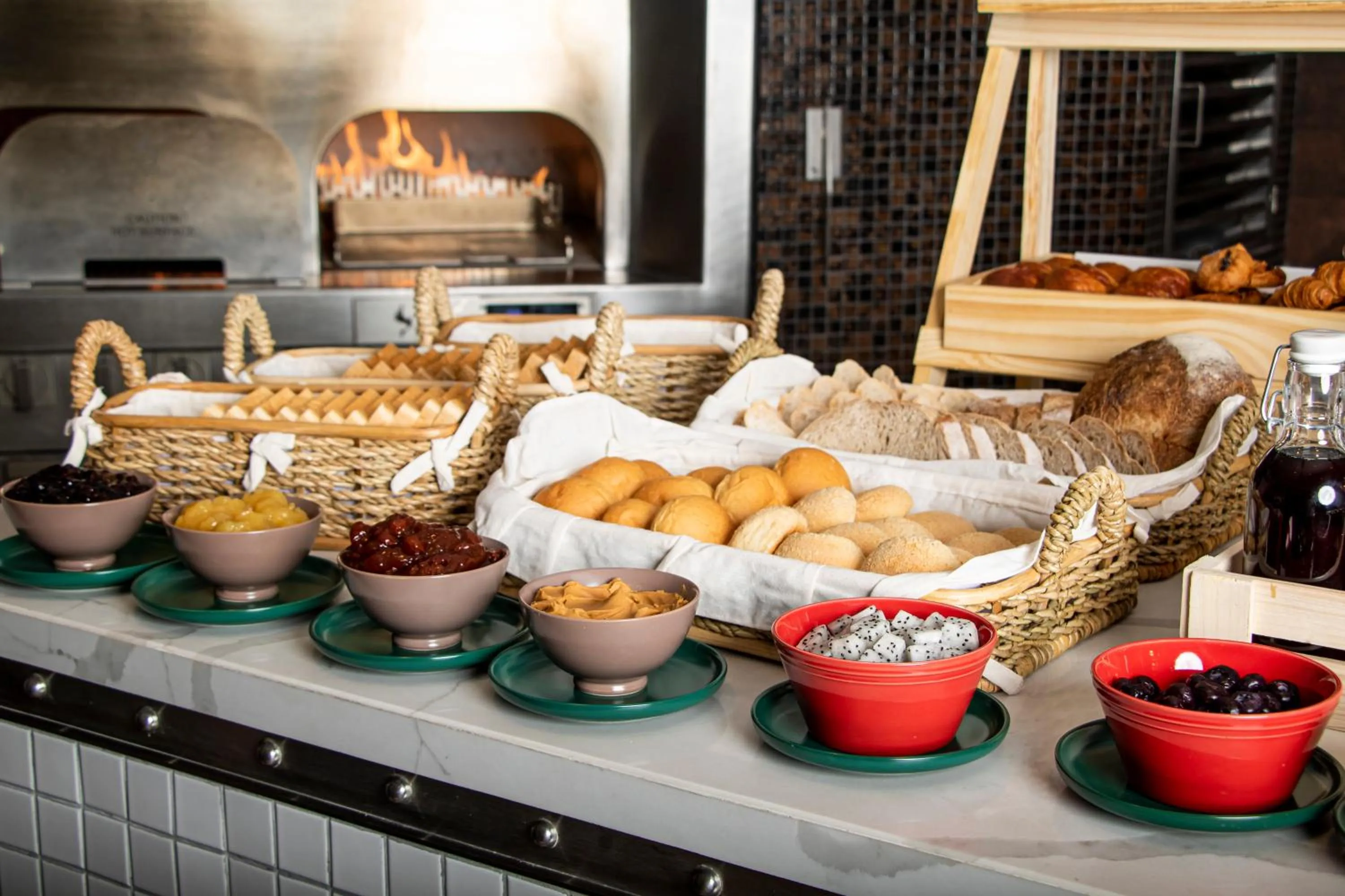 Breakfast in ibis Styles Manila Araneta City