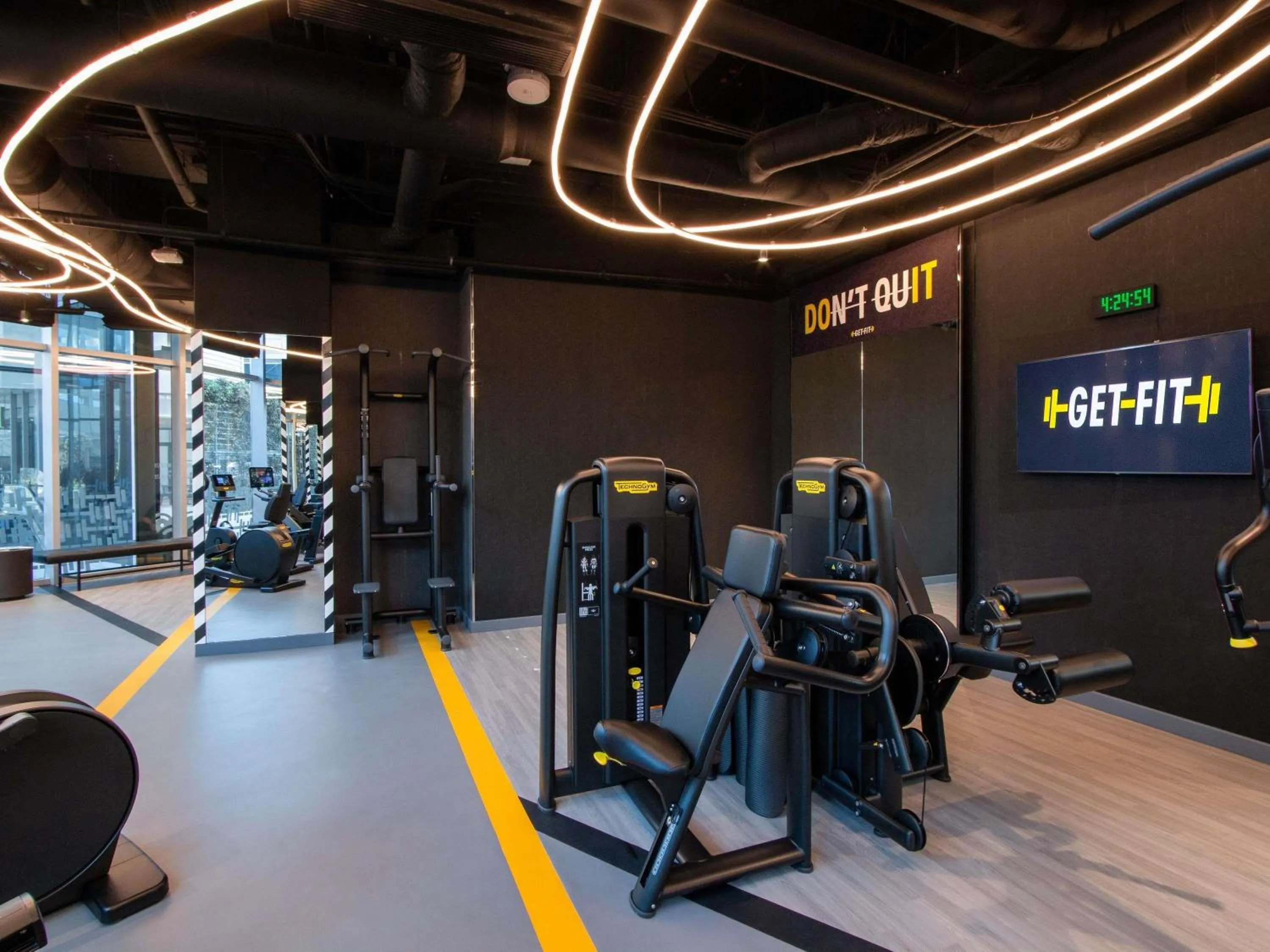 Fitness centre/facilities in ibis Styles Manila Araneta City