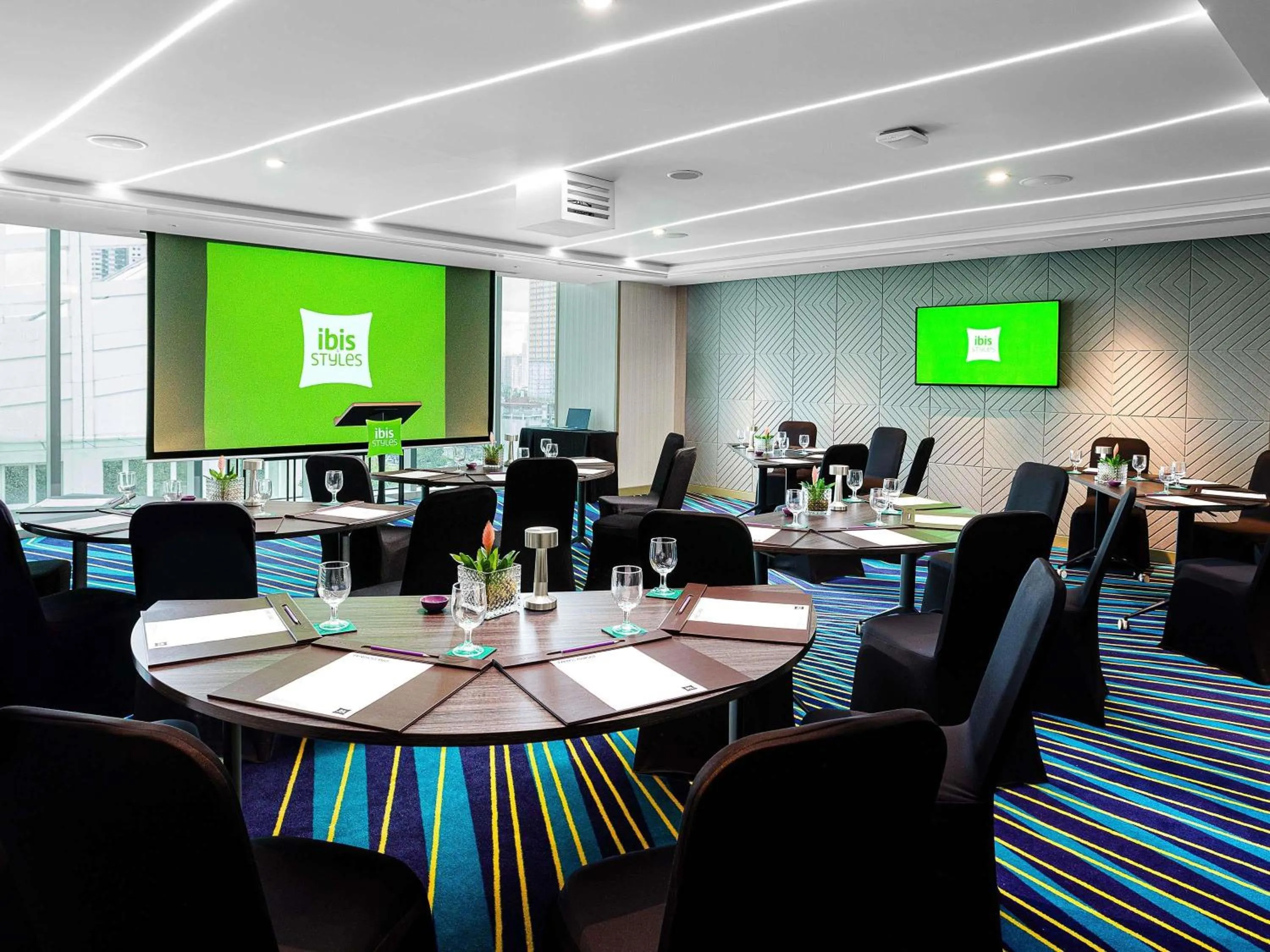 Meeting/conference room in ibis Styles Manila Araneta City