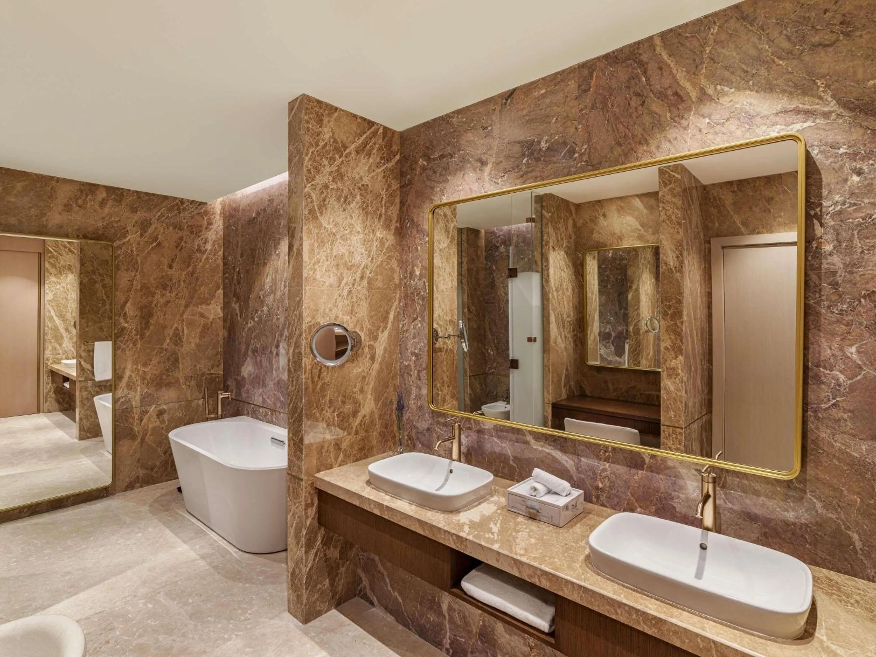 Bedroom in Rixos Premium Qetaifan Island North