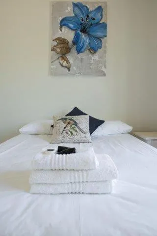 Decorative detail, Bed in Osler Place Self-Catering