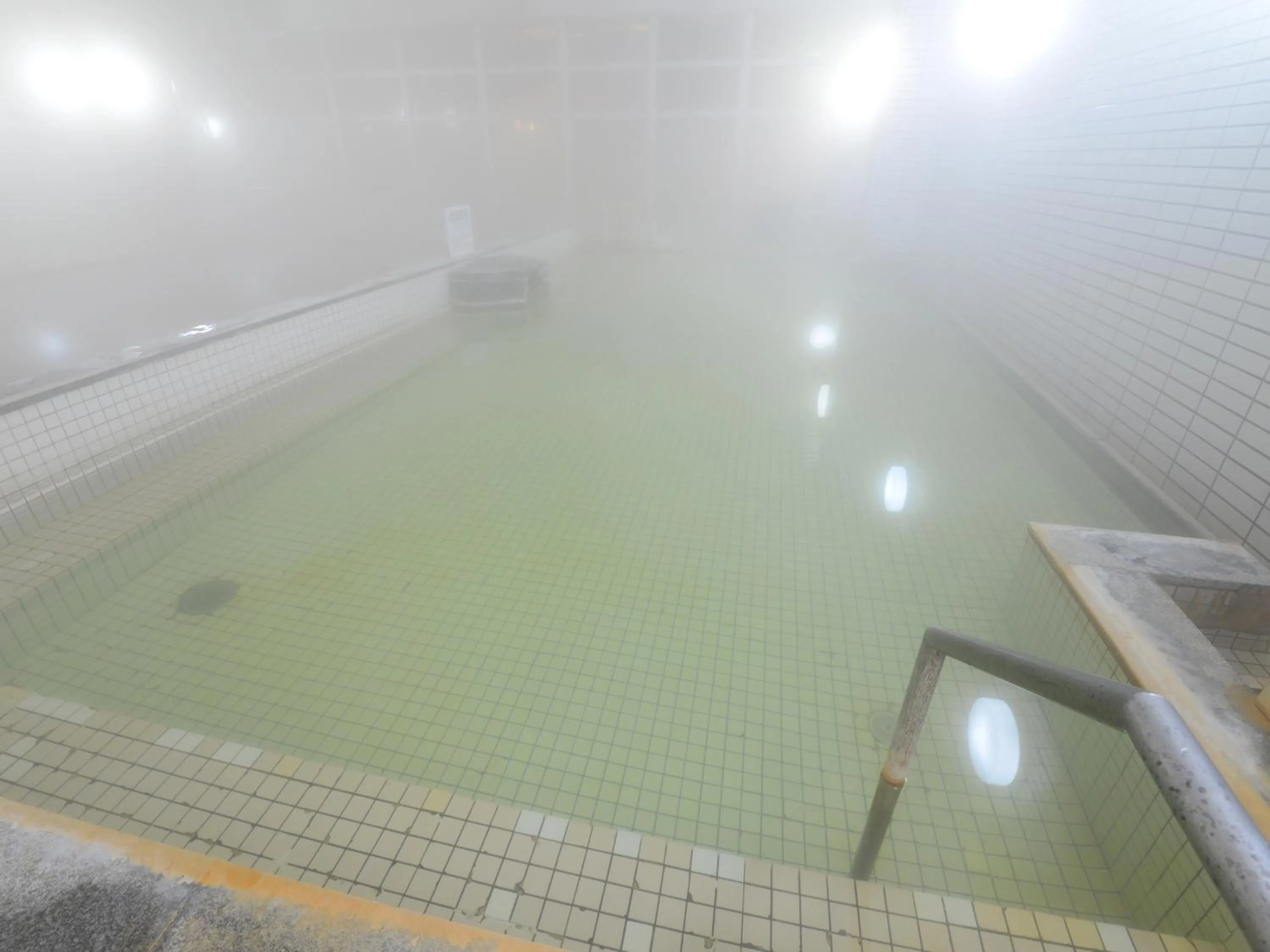 Hot Spring Bath in HigashimaeOnsen Shinwanoyu Hotel Akitaya