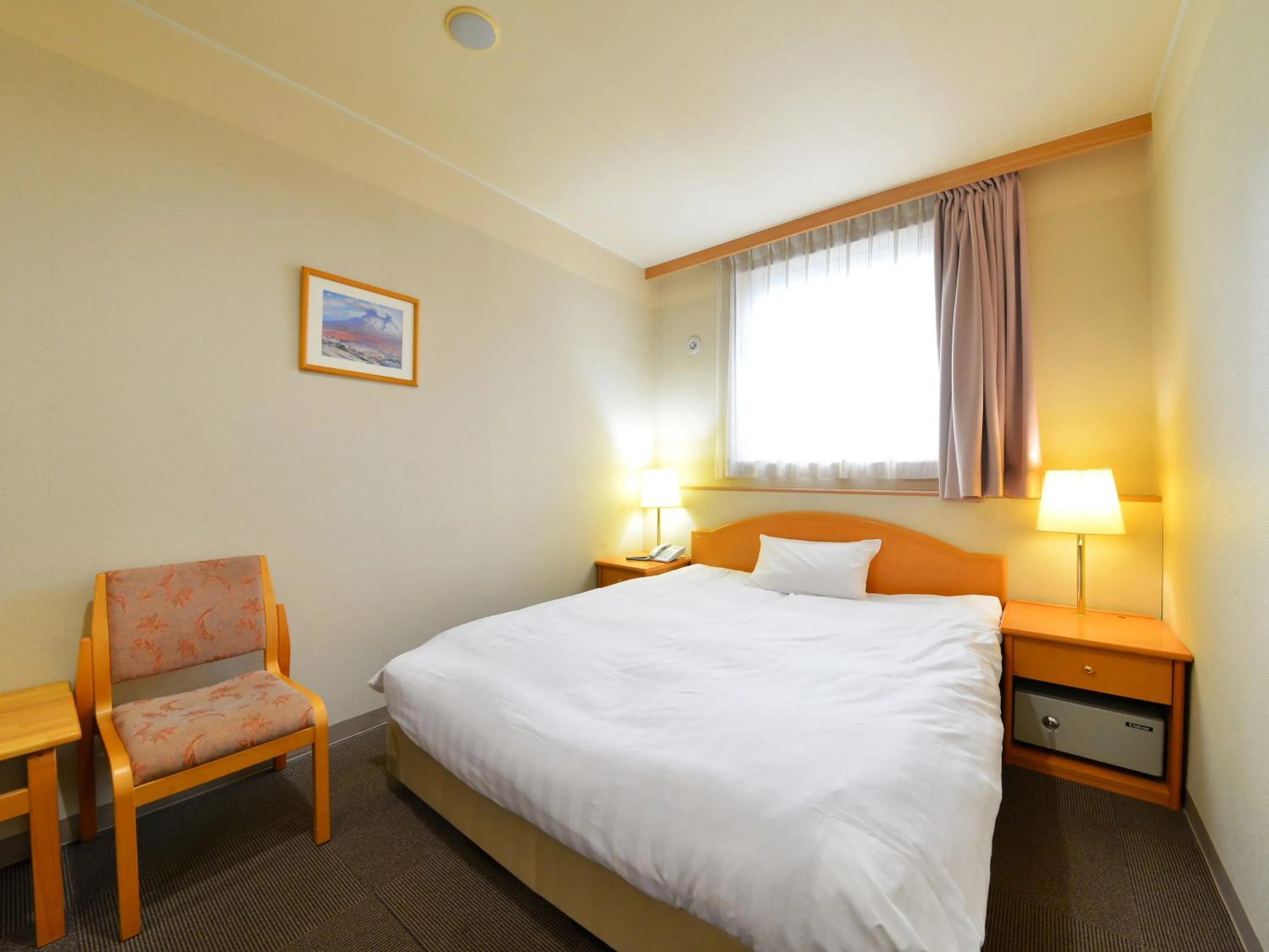Photo of the whole room, Bed in HigashimaeOnsen Shinwanoyu Hotel Akitaya