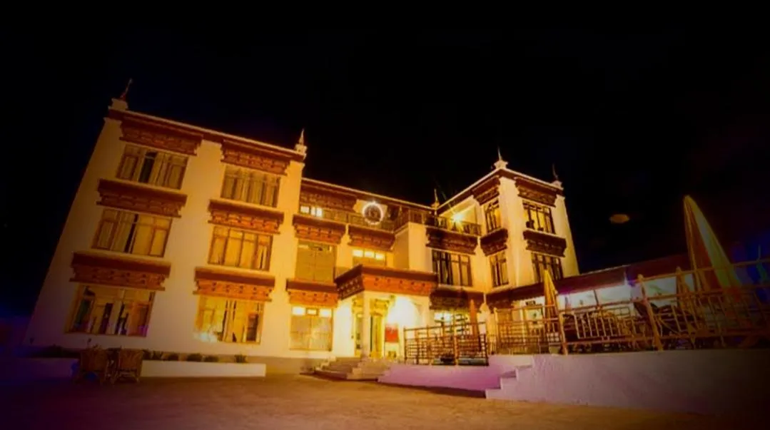 Property building in Gomang Boutique Hotel