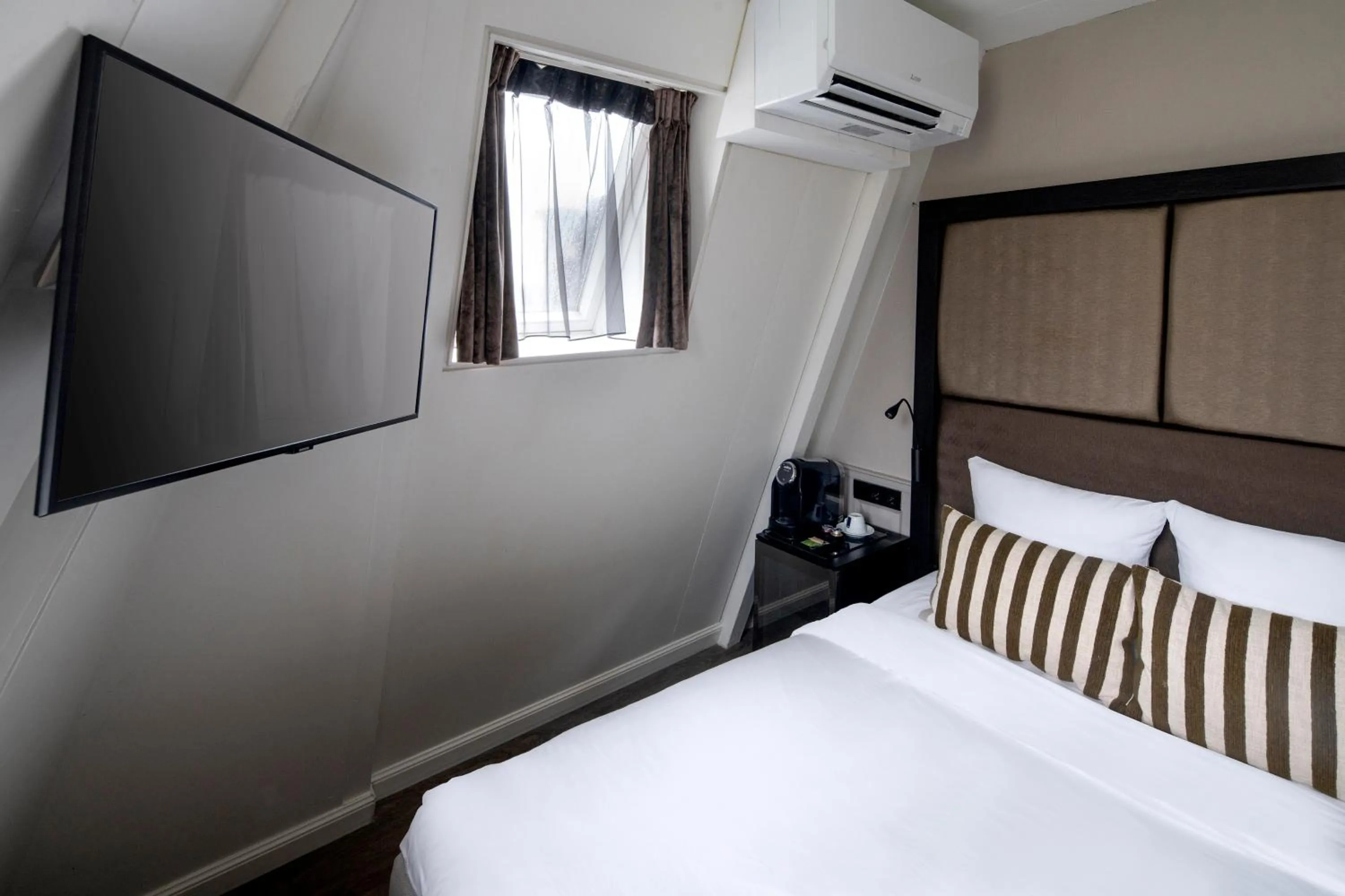 Bed in Hotel Sint Nicolaas