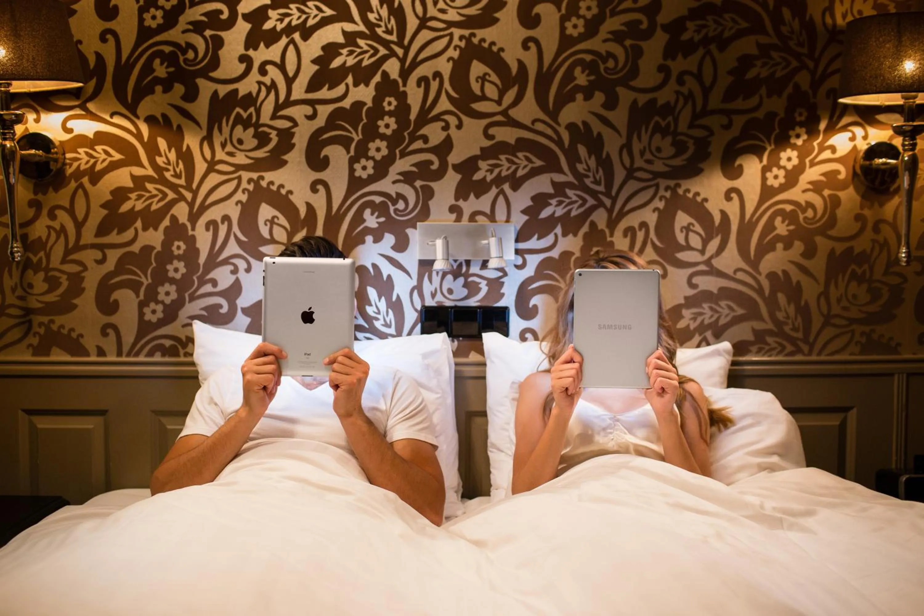 Guests, Bed in Hotel Sint Nicolaas