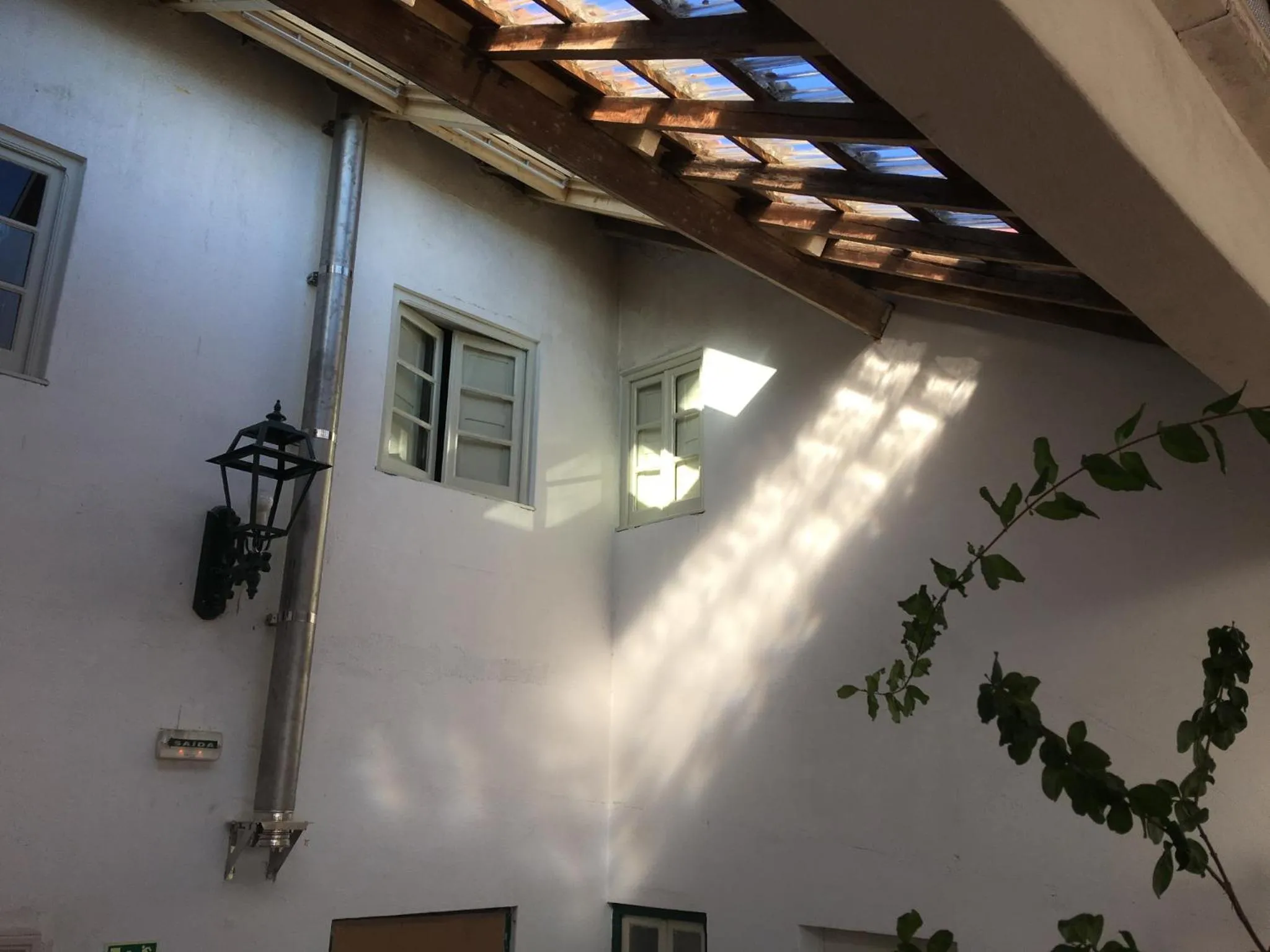 Property building in Residencial Avenida Hostel
