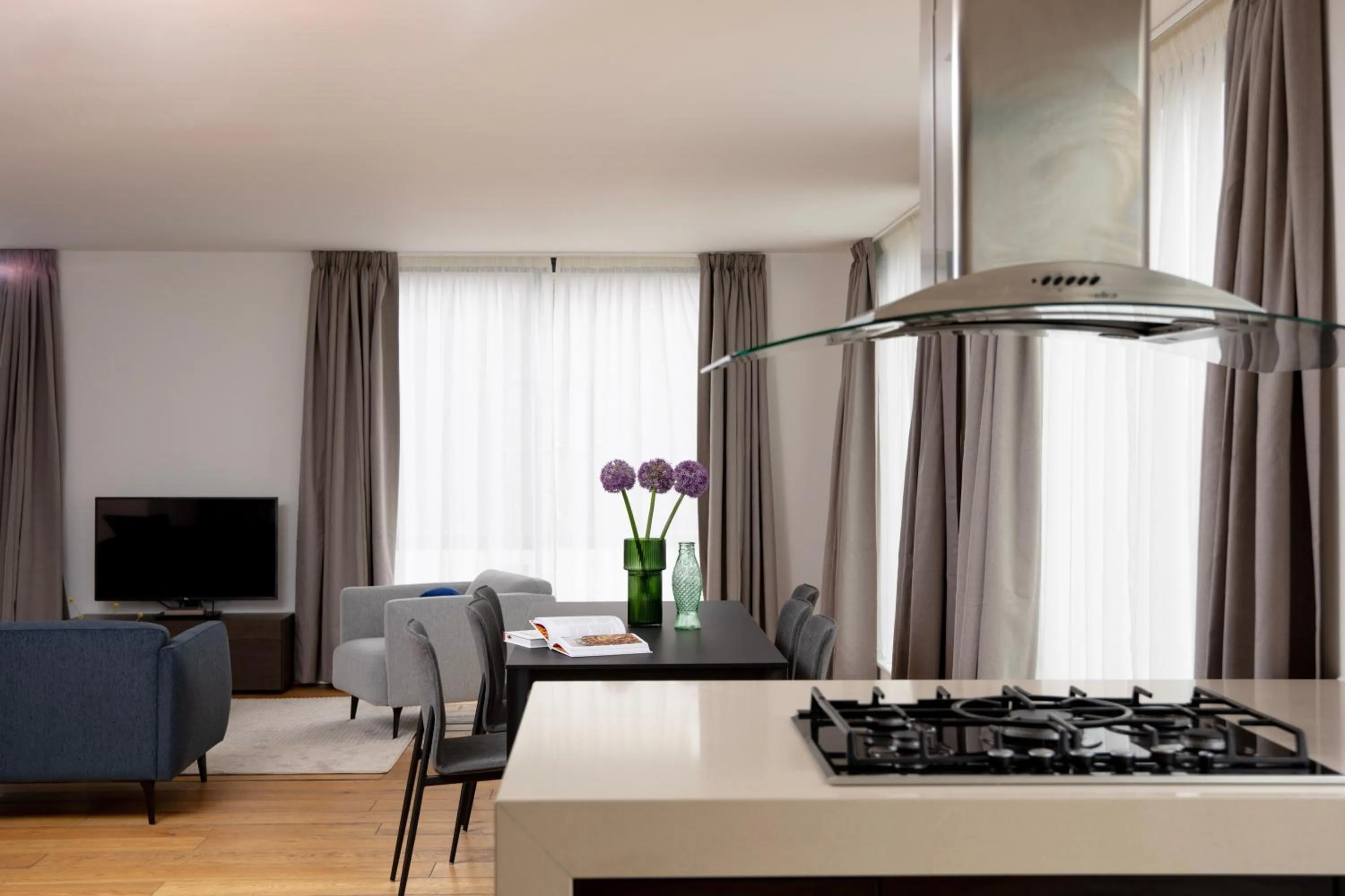 Living room in Bob W London Tower Hill - Residences