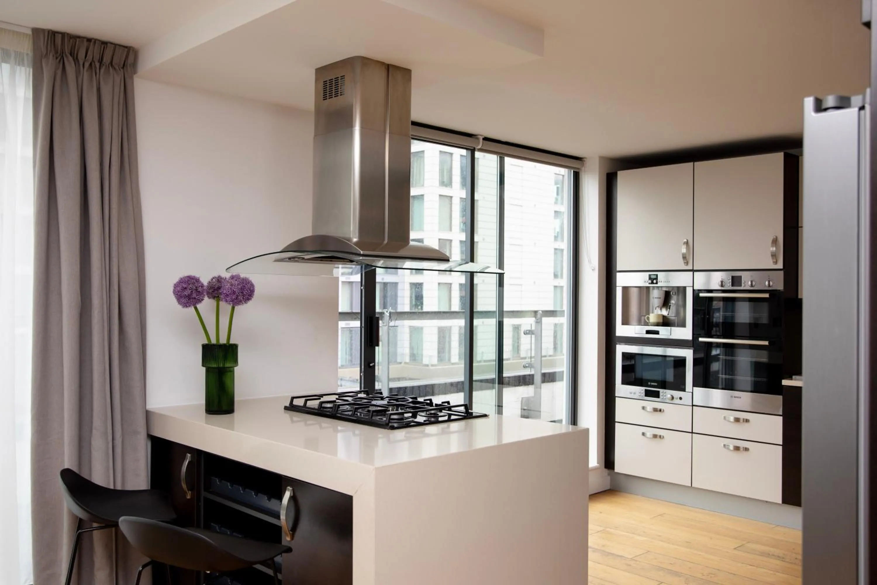 kitchen in Bob W London Tower Hill - Residences