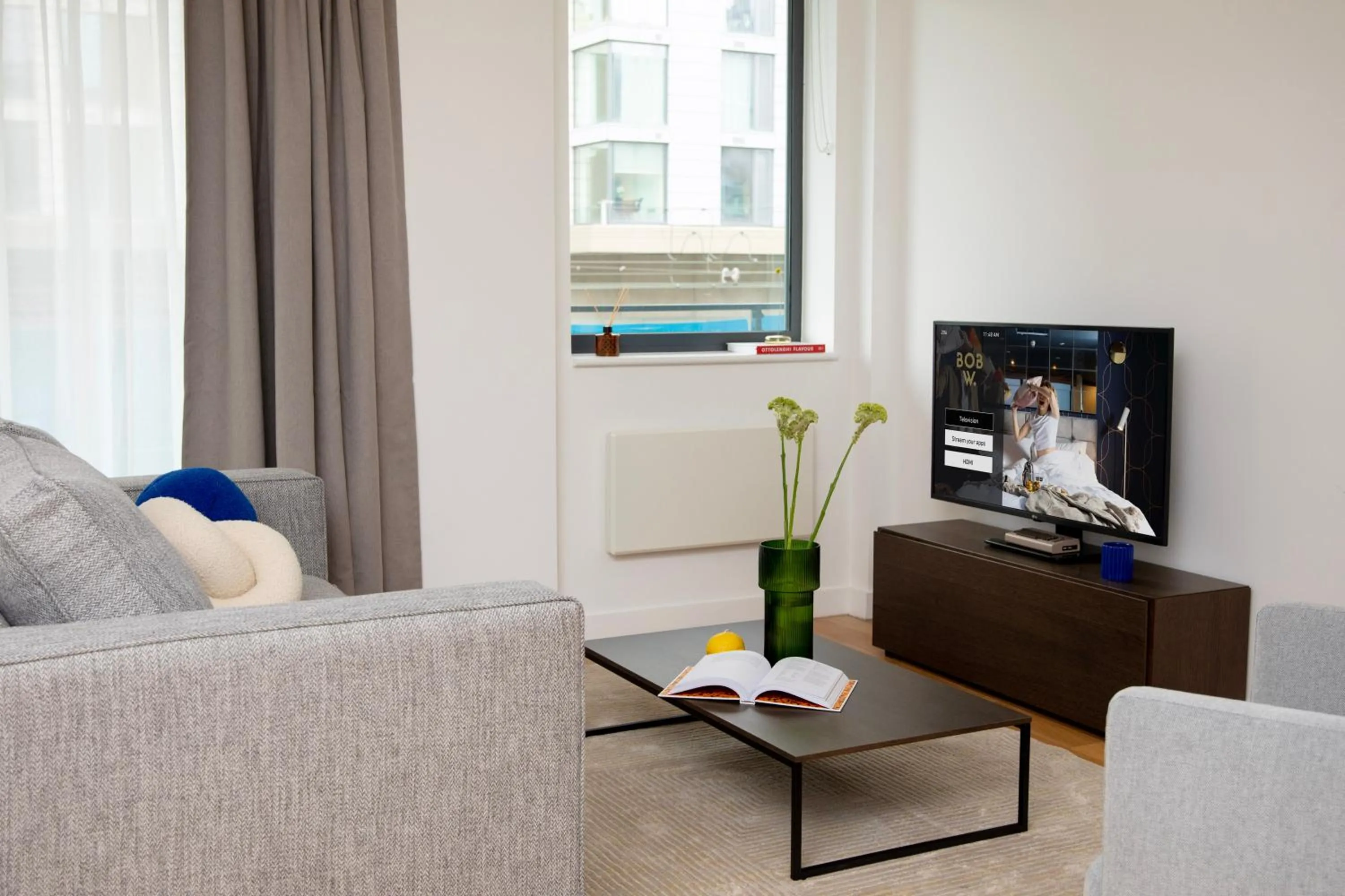 Living room in Bob W London Tower Hill - Residences