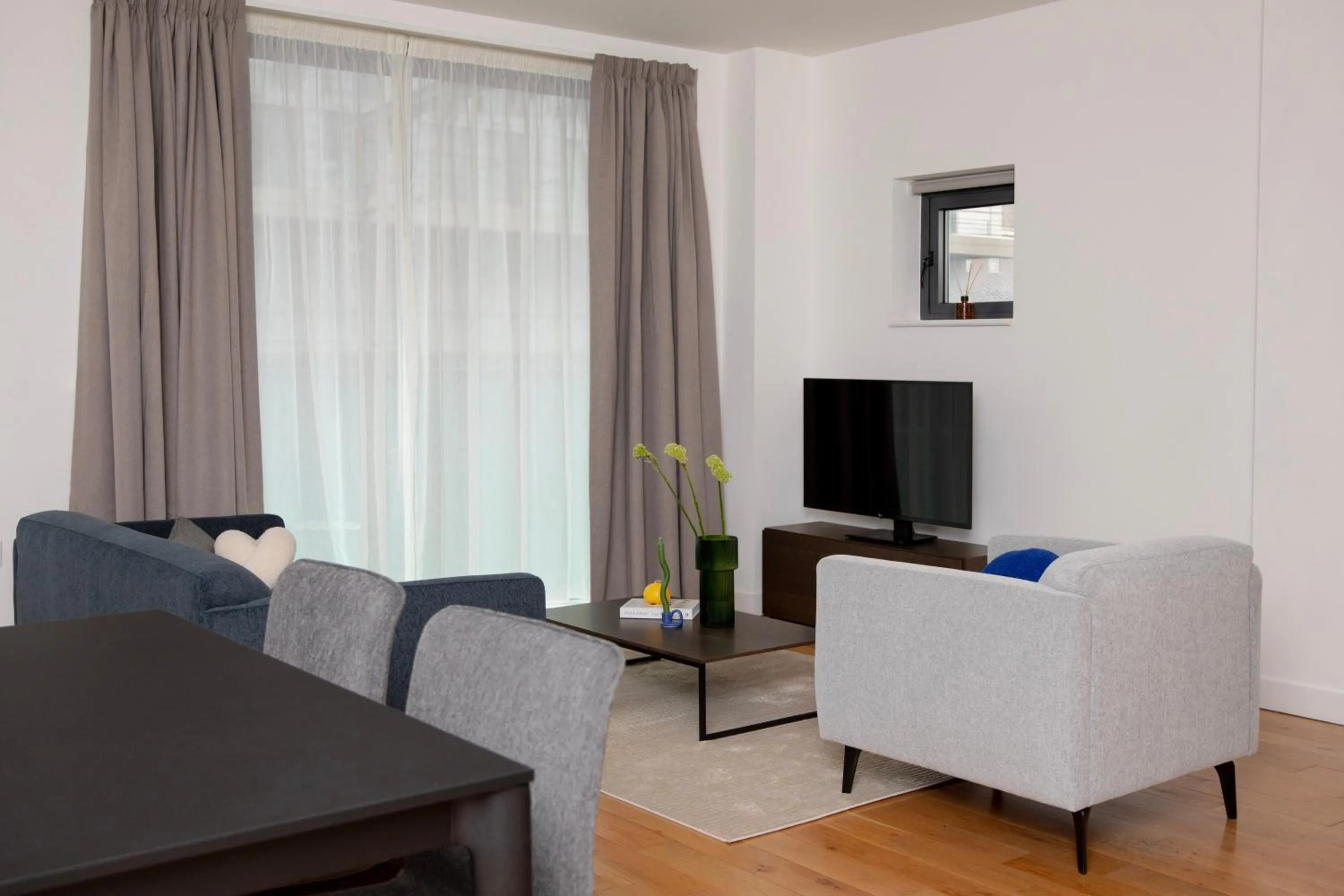 Living room in Bob W London Tower Hill - Residences