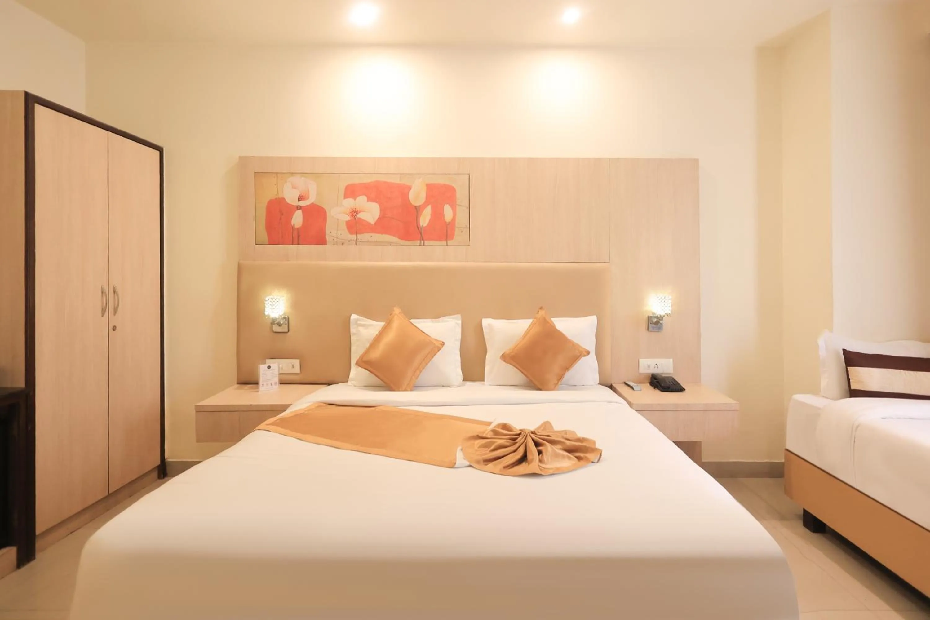 Bedroom, Bed in Ecko Lite MARS Hotel, Amritsar