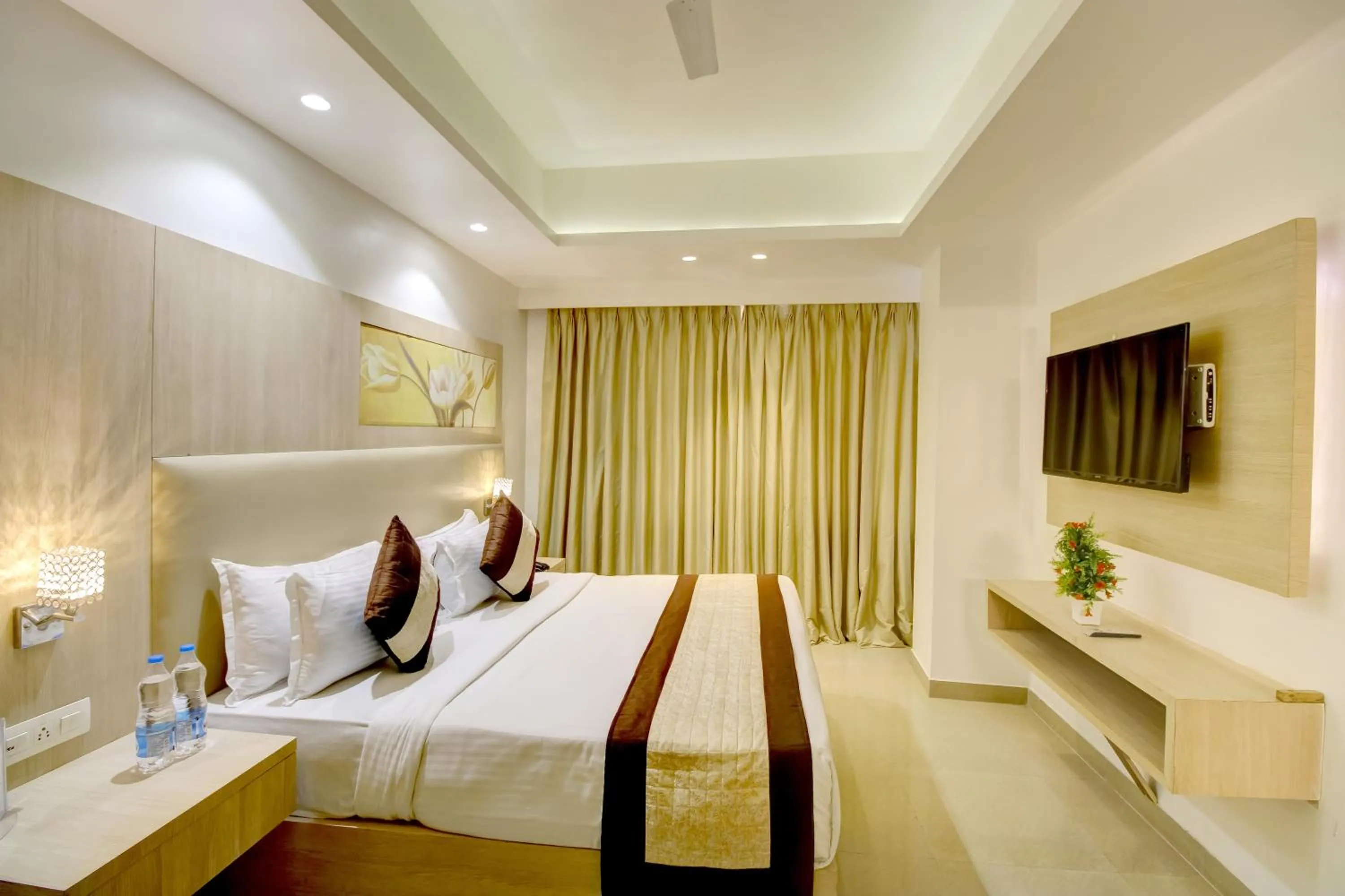 Photo of the whole room, Bed in Cozzet Stay Amritsar