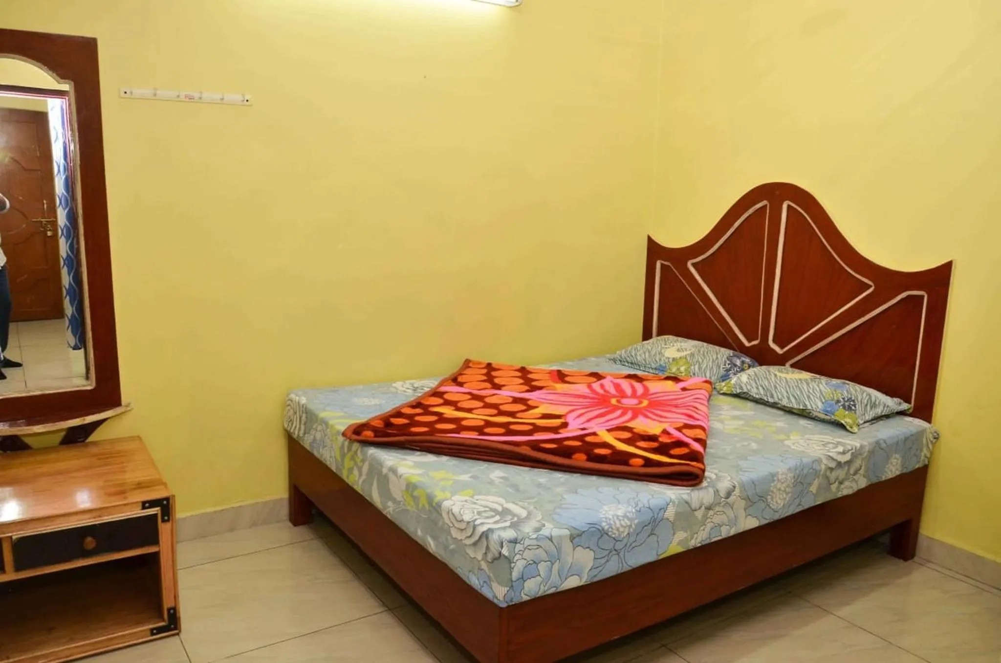 Bedroom, Bed in Munnar Valley View
