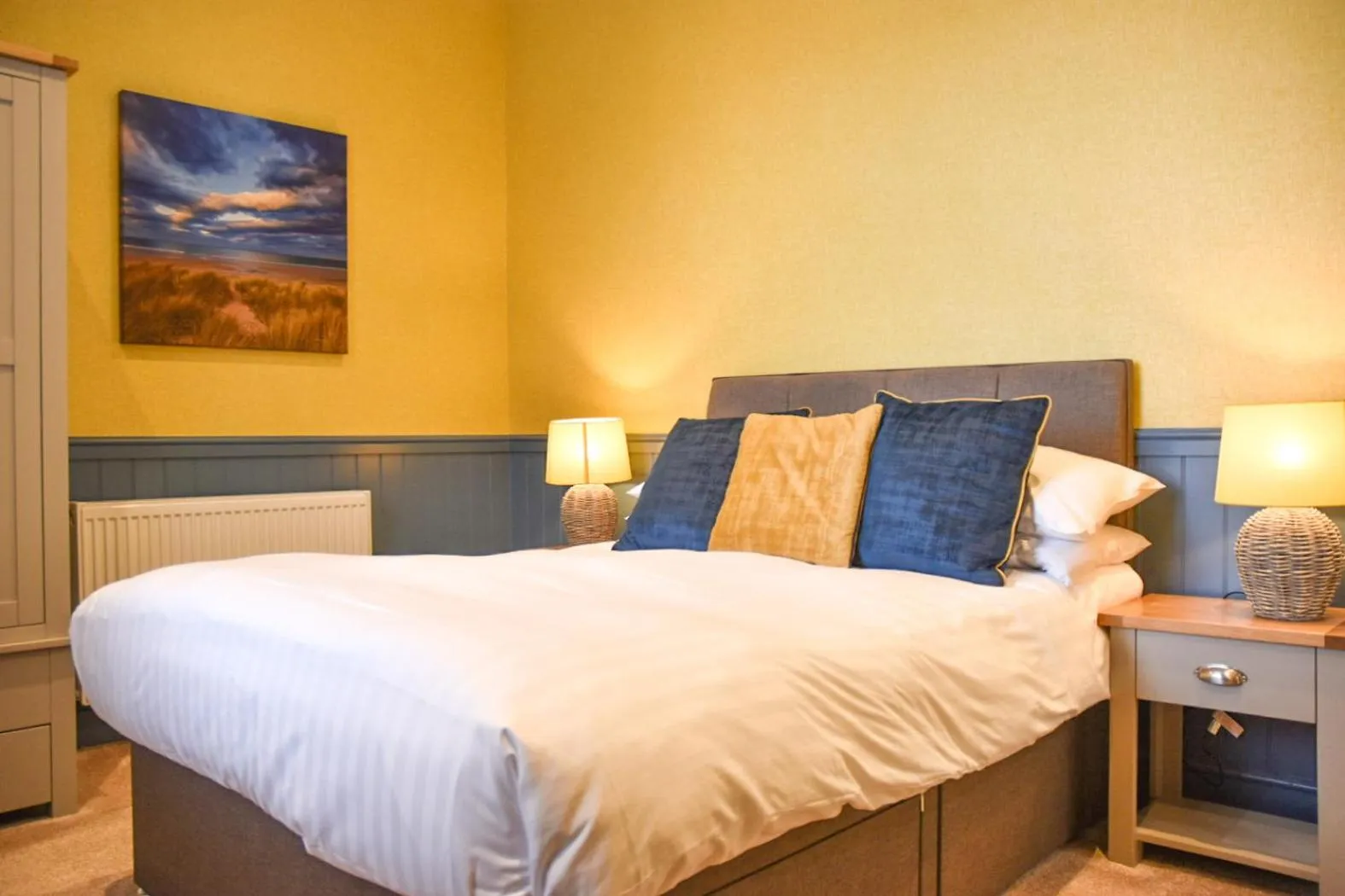 Bedroom, Bed in The Dunstanburgh Castle Hotel