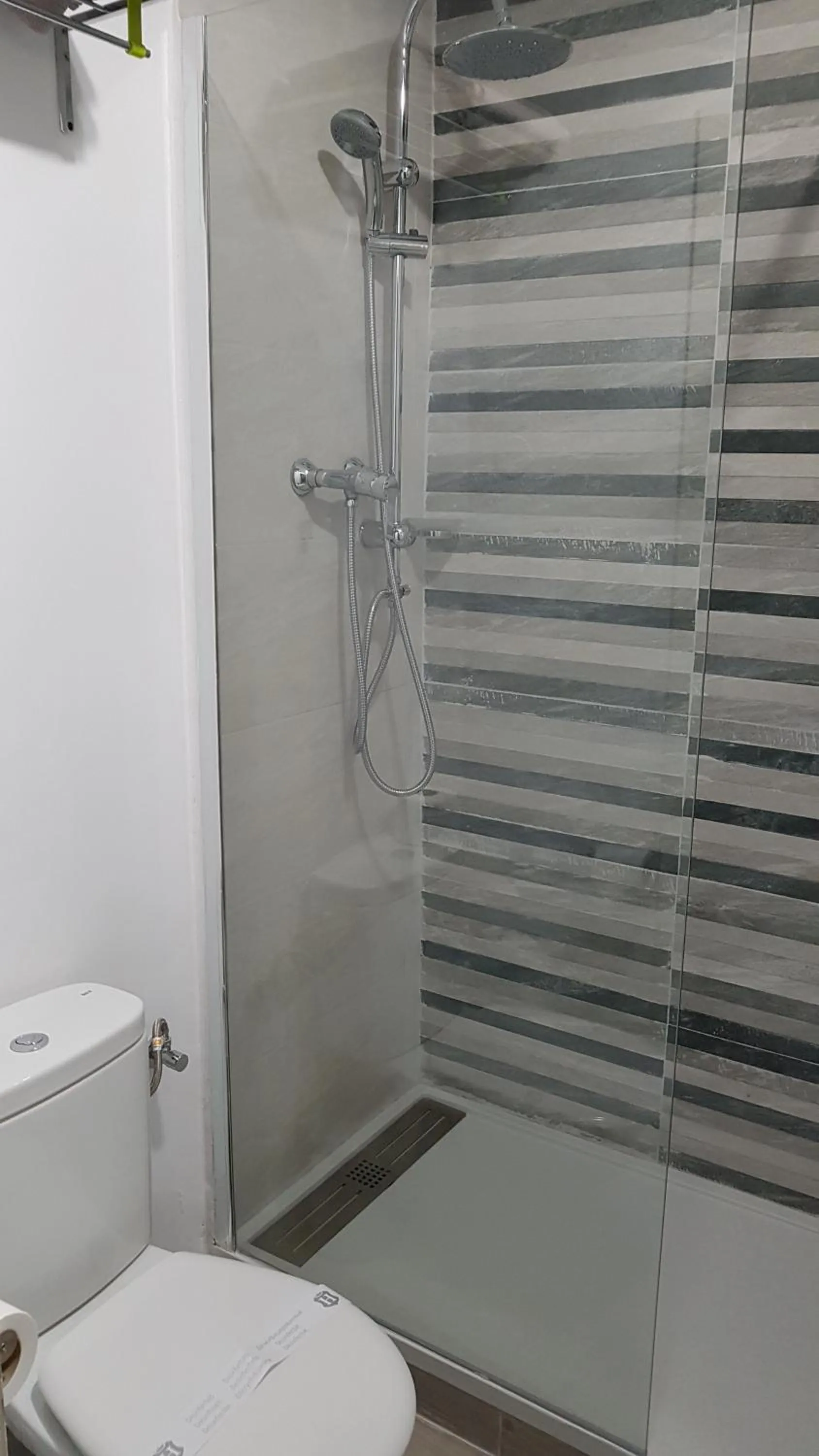 Bathroom in Hostal Eixample