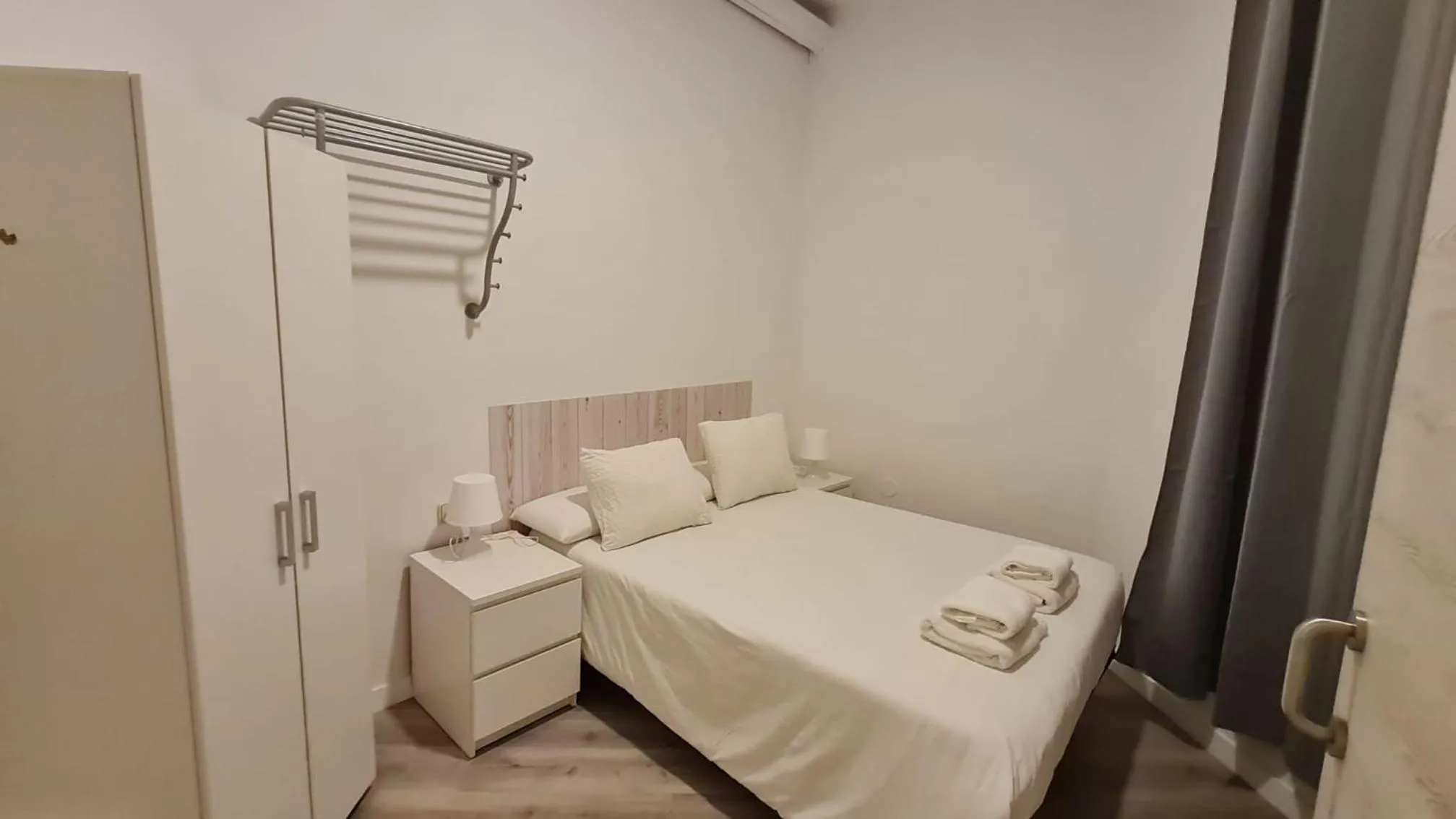 Bed in Hostal Eixample