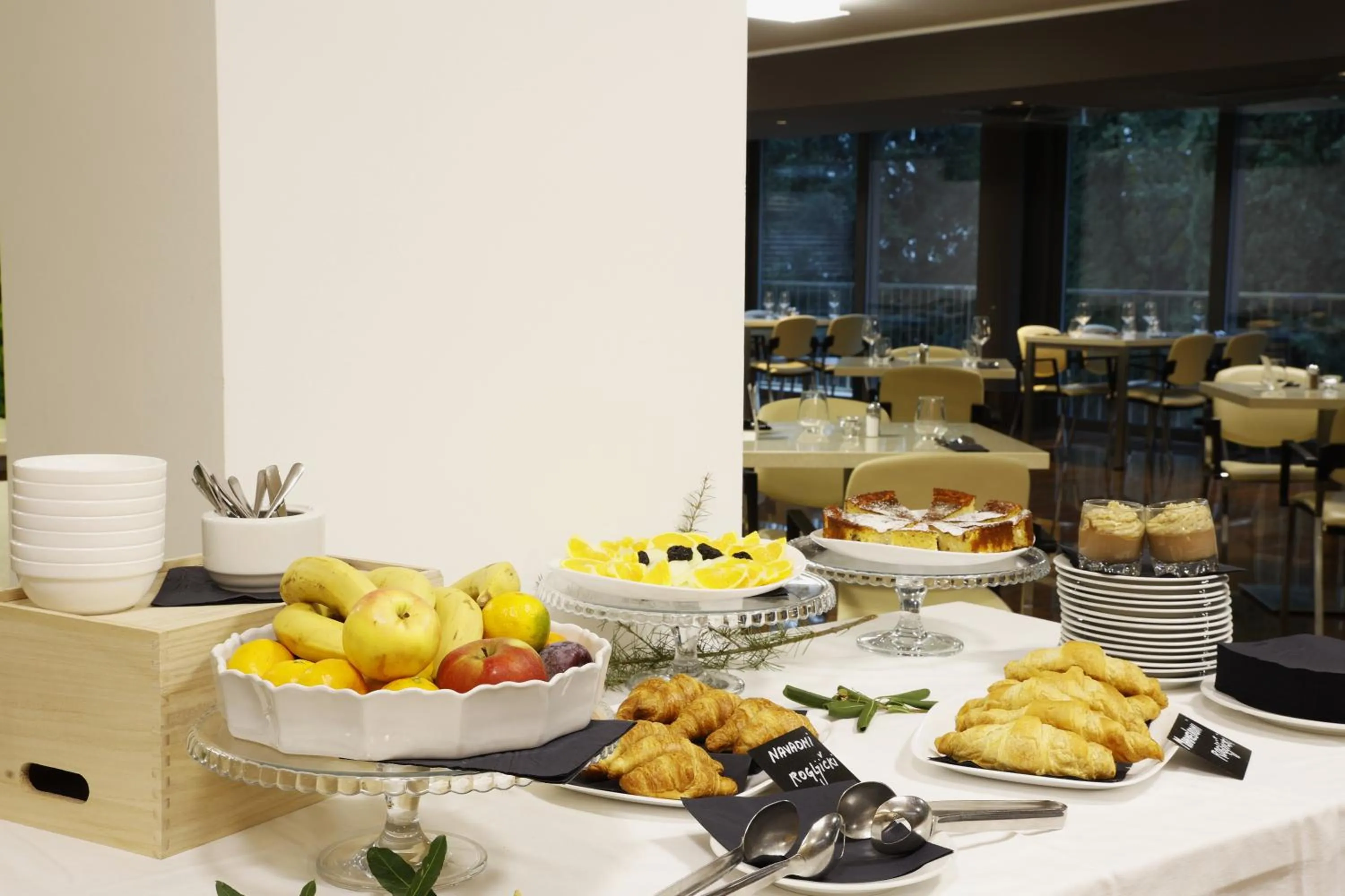 Food and drinks in FLORAMARE HEALTH RESORT