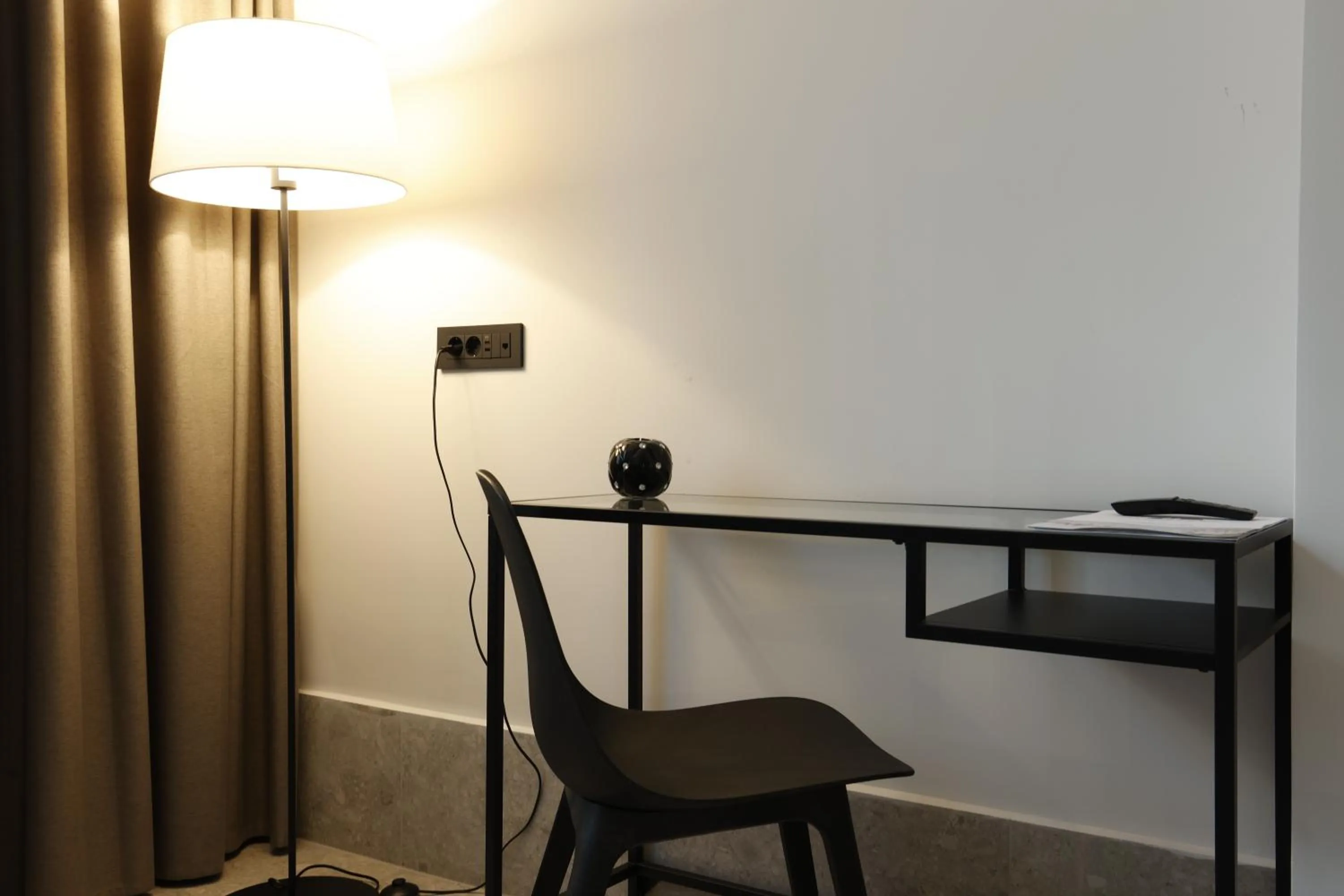 hair dresser in FLORAMARE HEALTH RESORT