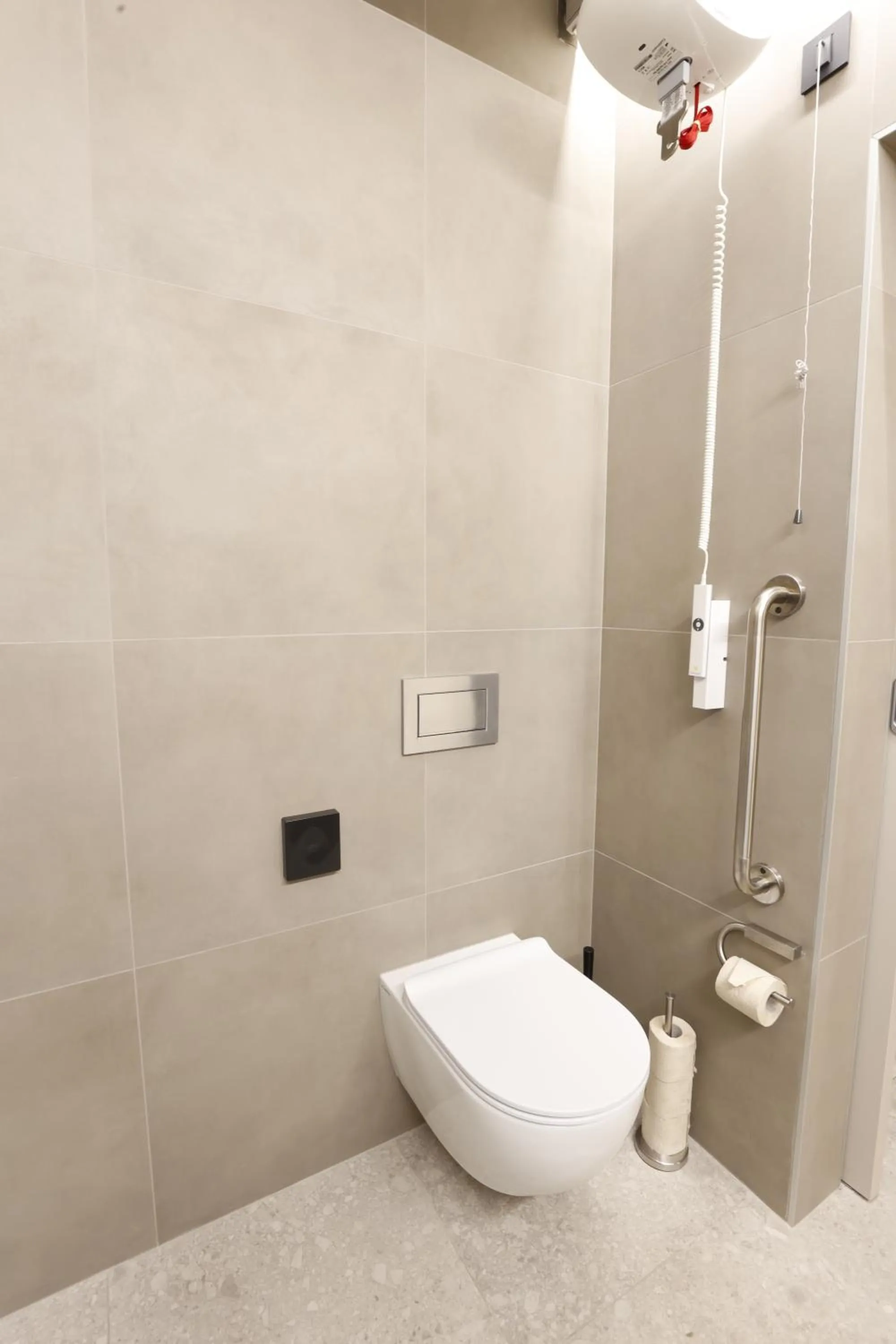 Shower in FLORAMARE HEALTH RESORT