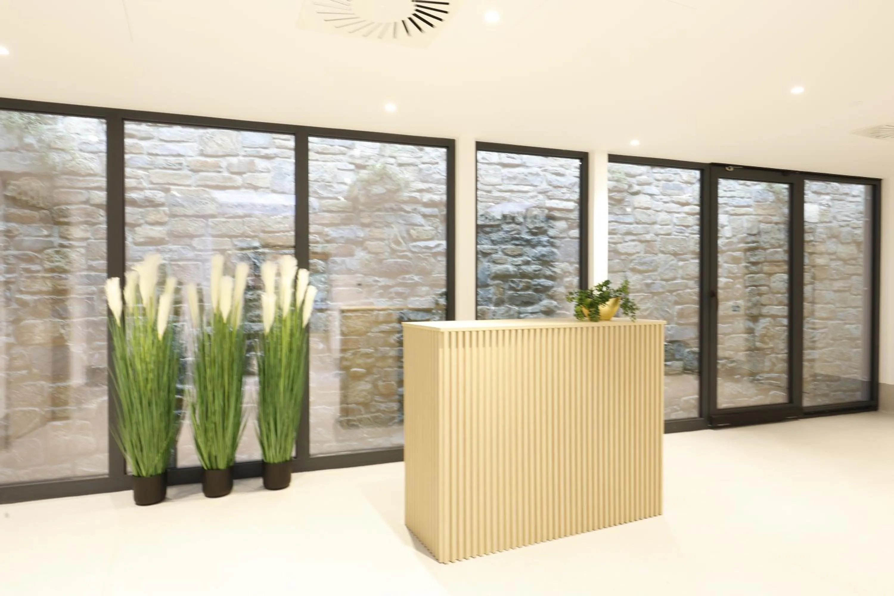 Lobby or reception in FLORAMARE HEALTH RESORT