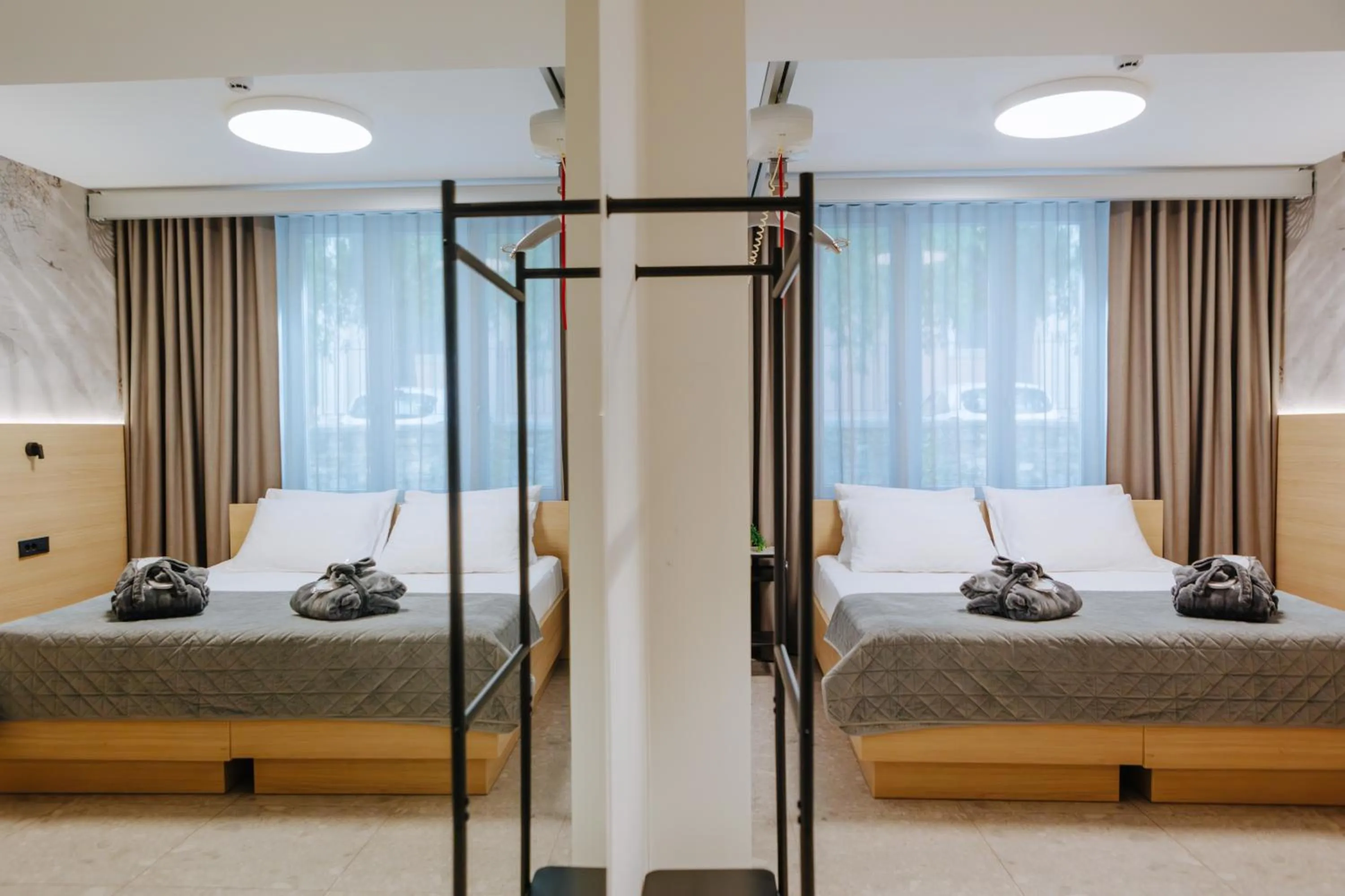 Bed in FLORAMARE HEALTH RESORT