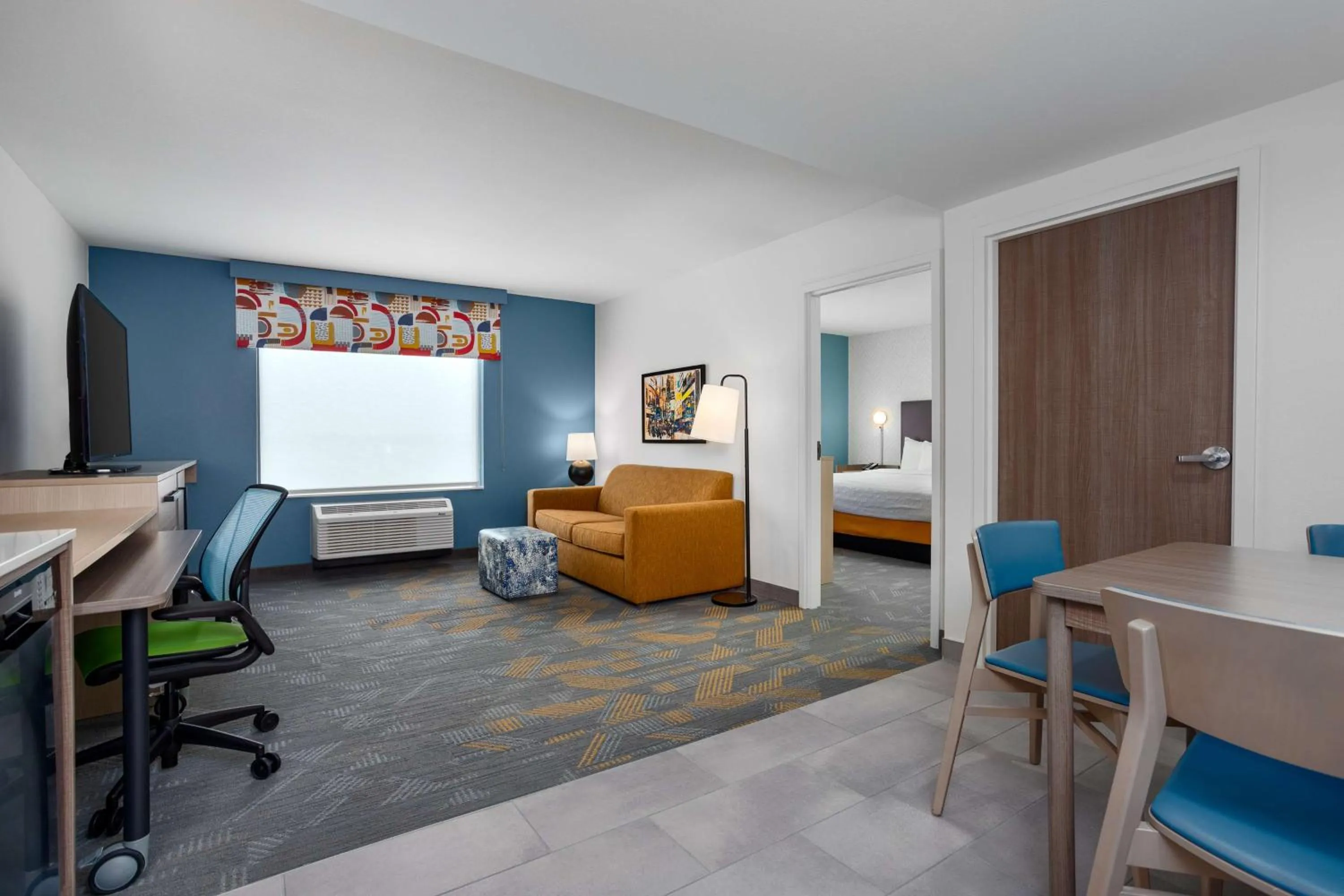 Bedroom, Bed in Home2 Suites By Hilton Indianapolis North At Intech Park