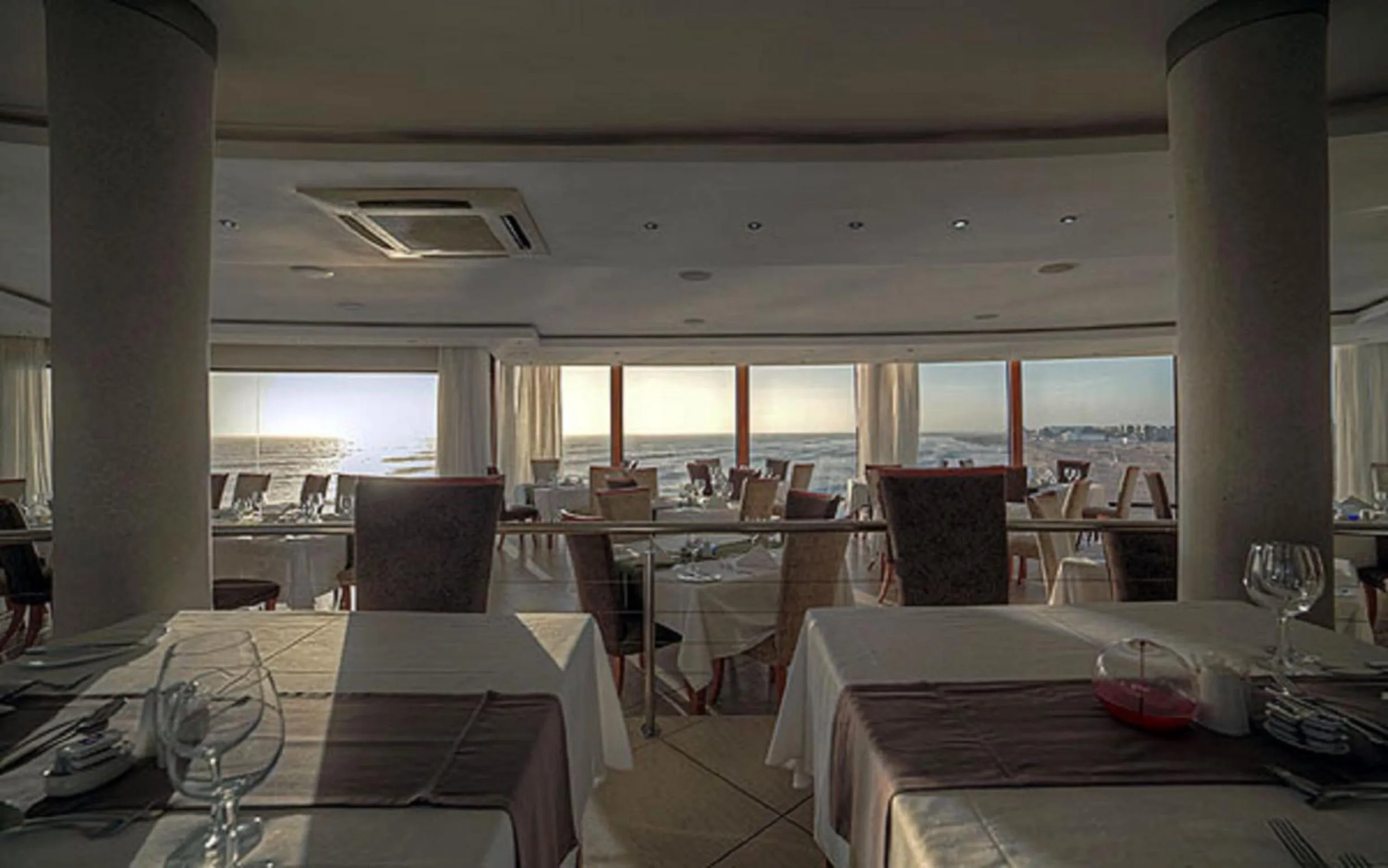 Restaurant/places to eat in Beach Lodge