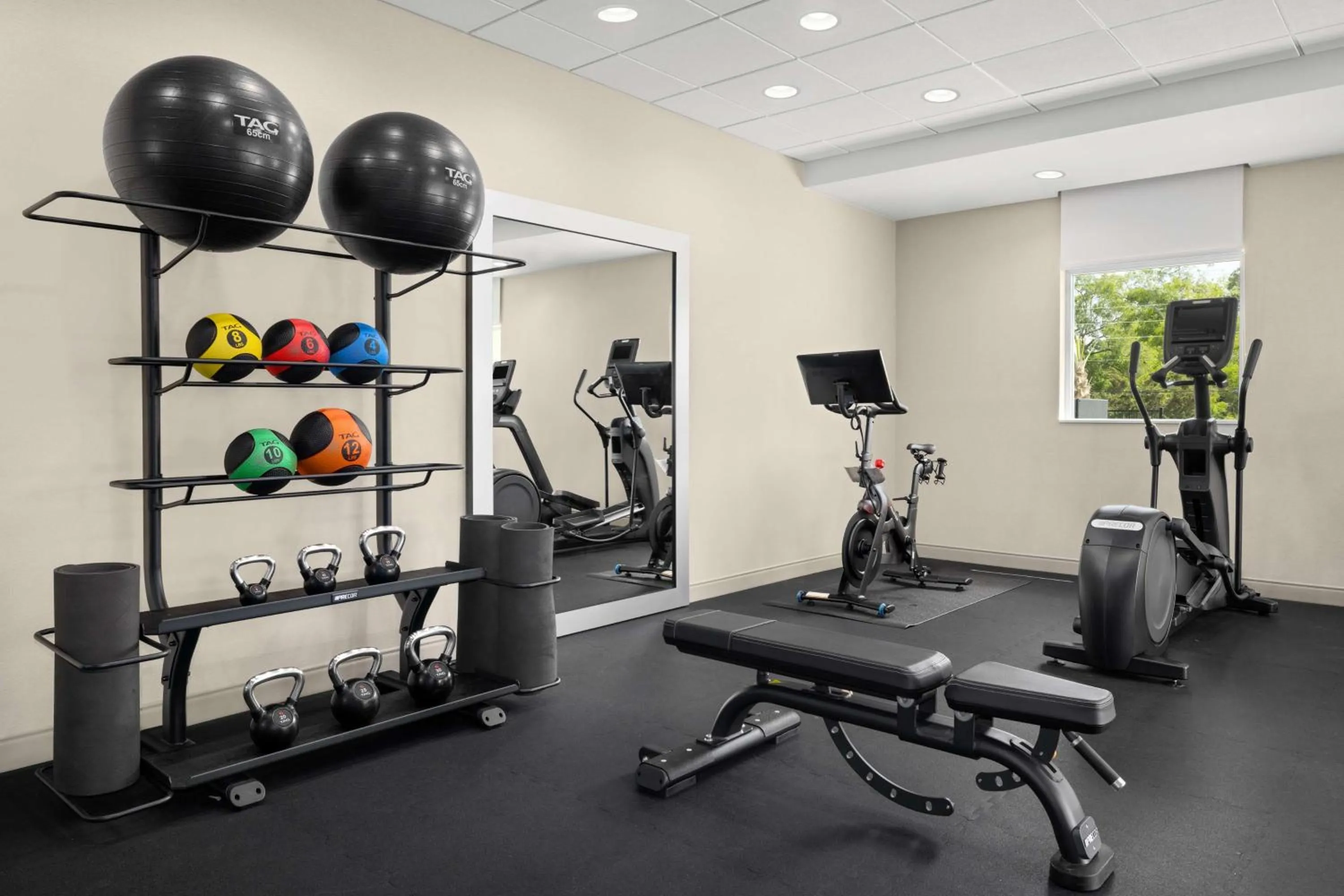 Fitness centre/facilities in Home2 Suites By Hilton Niceville Eglin Air Force Base