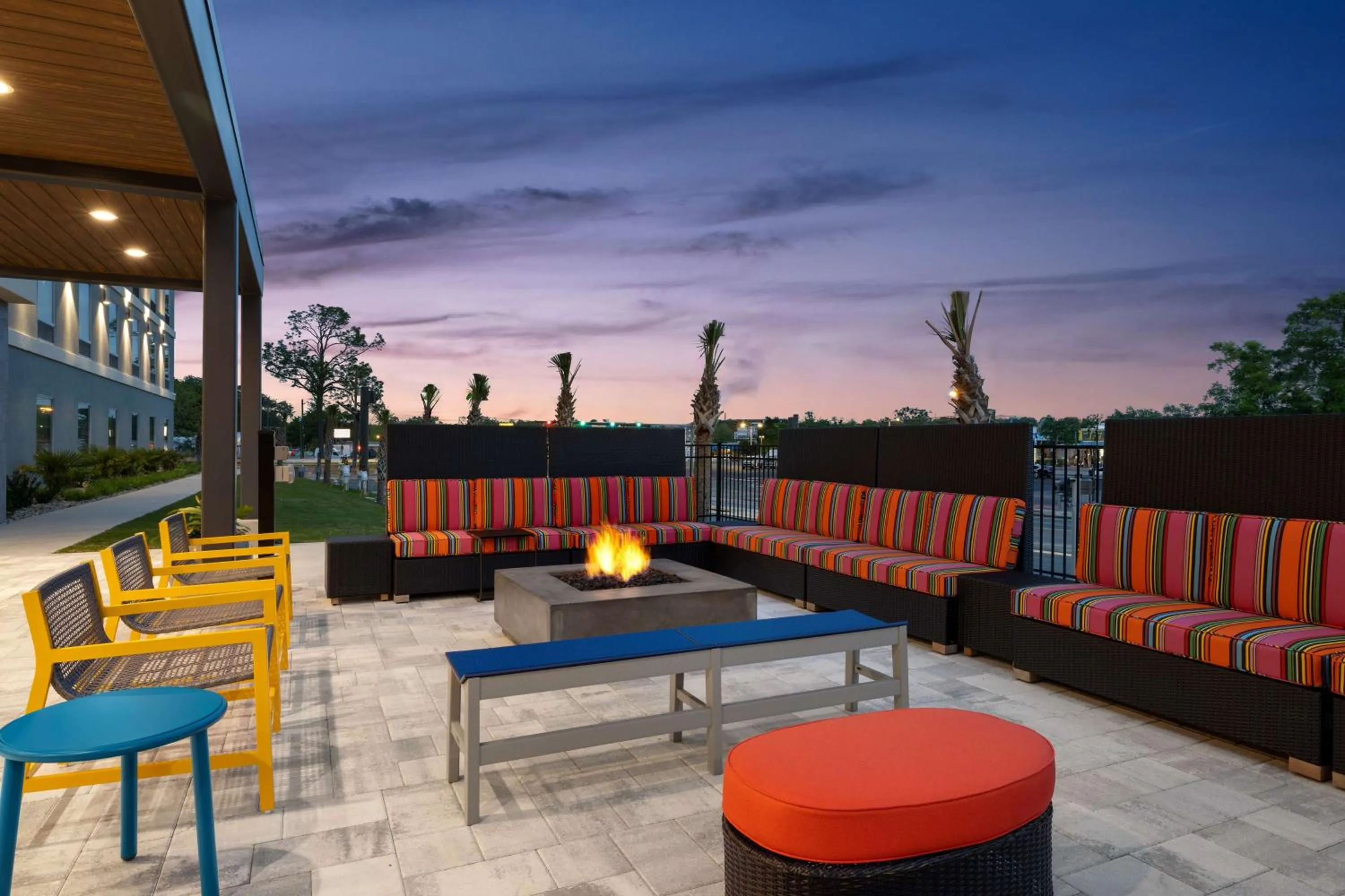 Patio in Home2 Suites By Hilton Niceville Eglin Air Force Base