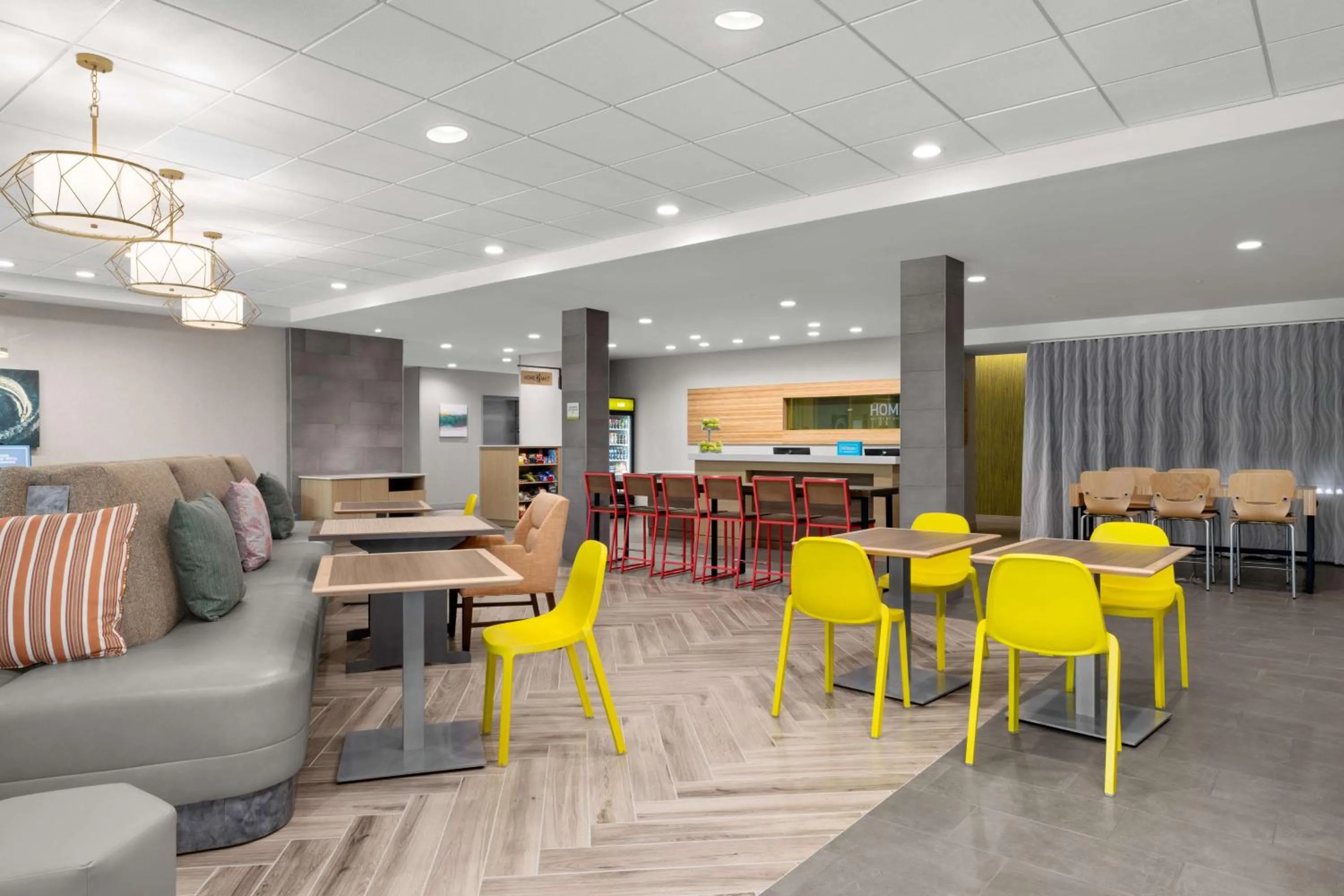 Lobby or reception in Home2 Suites By Hilton Niceville Eglin Air Force Base