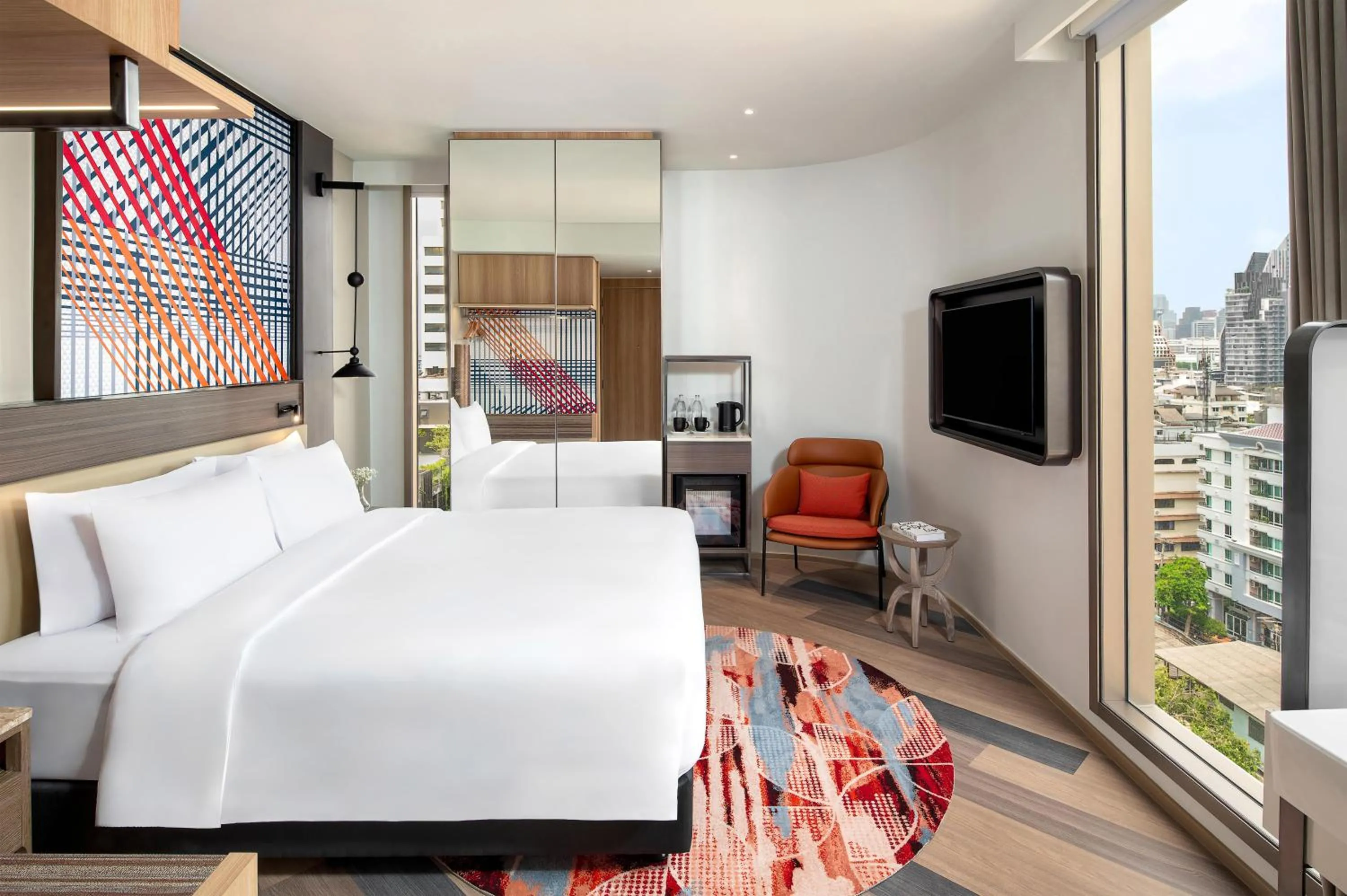 Bed in Mercure Bangkok Surawong