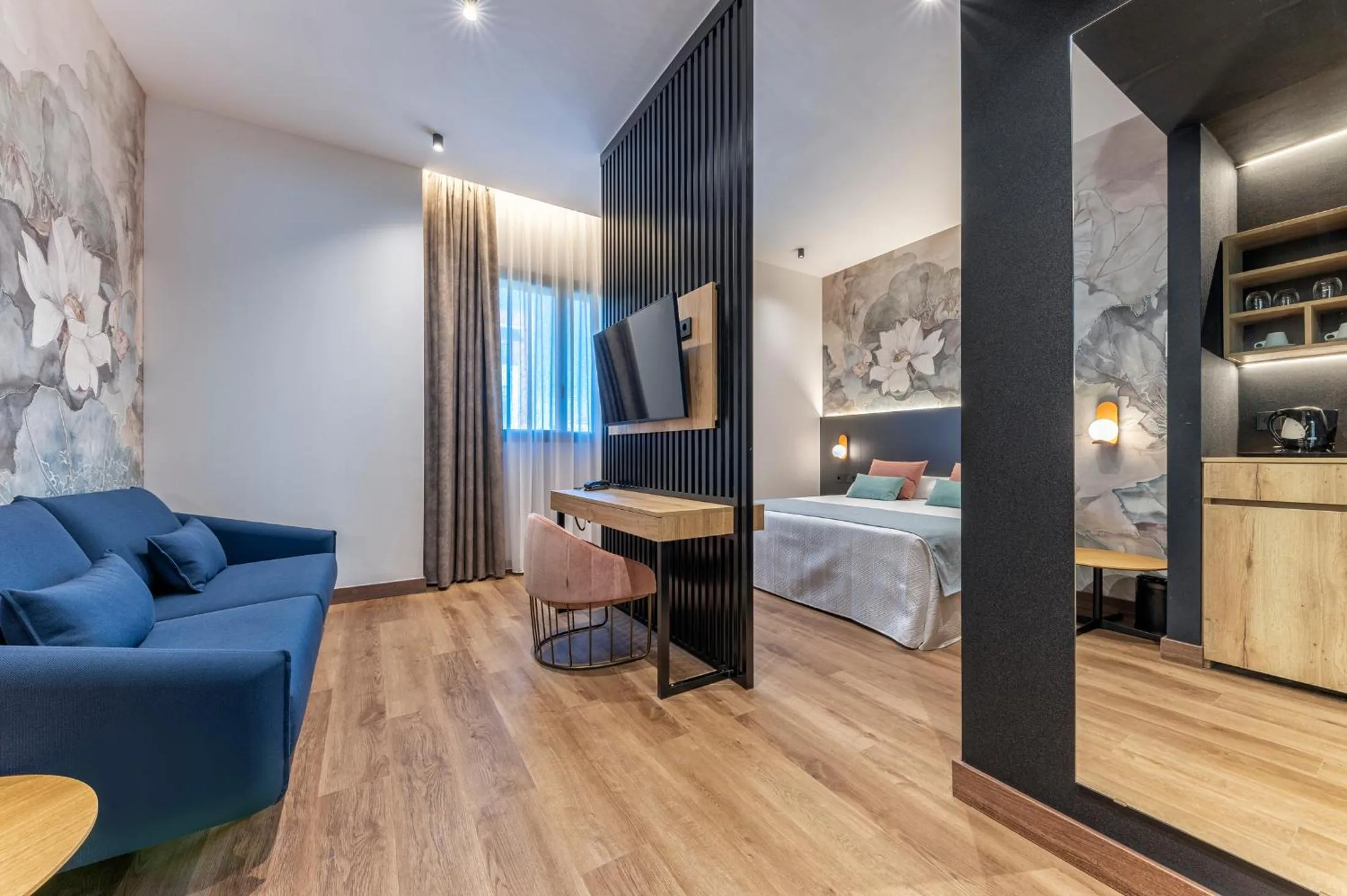 Seating area, Bed in Hotel Villa Universitaria